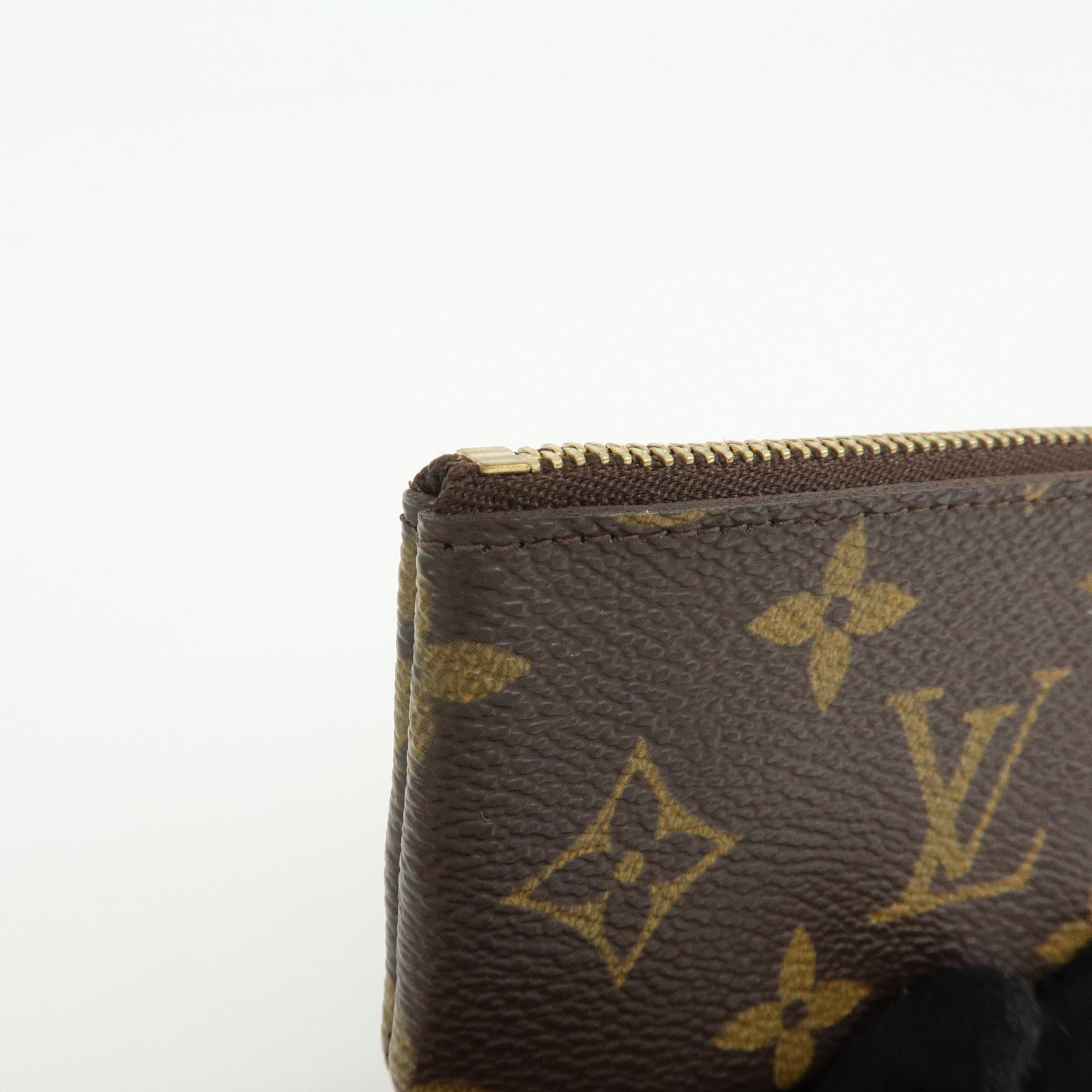 Louis Vuitton Monogram Pochette Cles Coin Case Key Case M62650