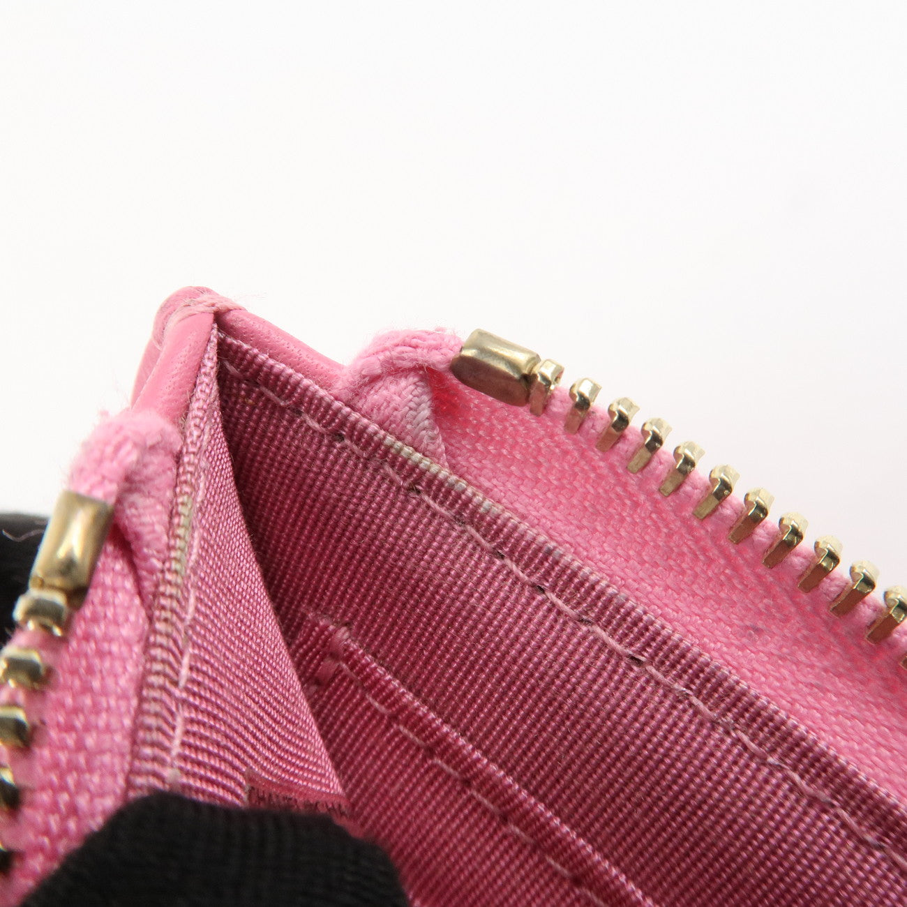 CHANEL Lamb Skin Matelasse Boy Chanel COCO Mark Fragment Case Used