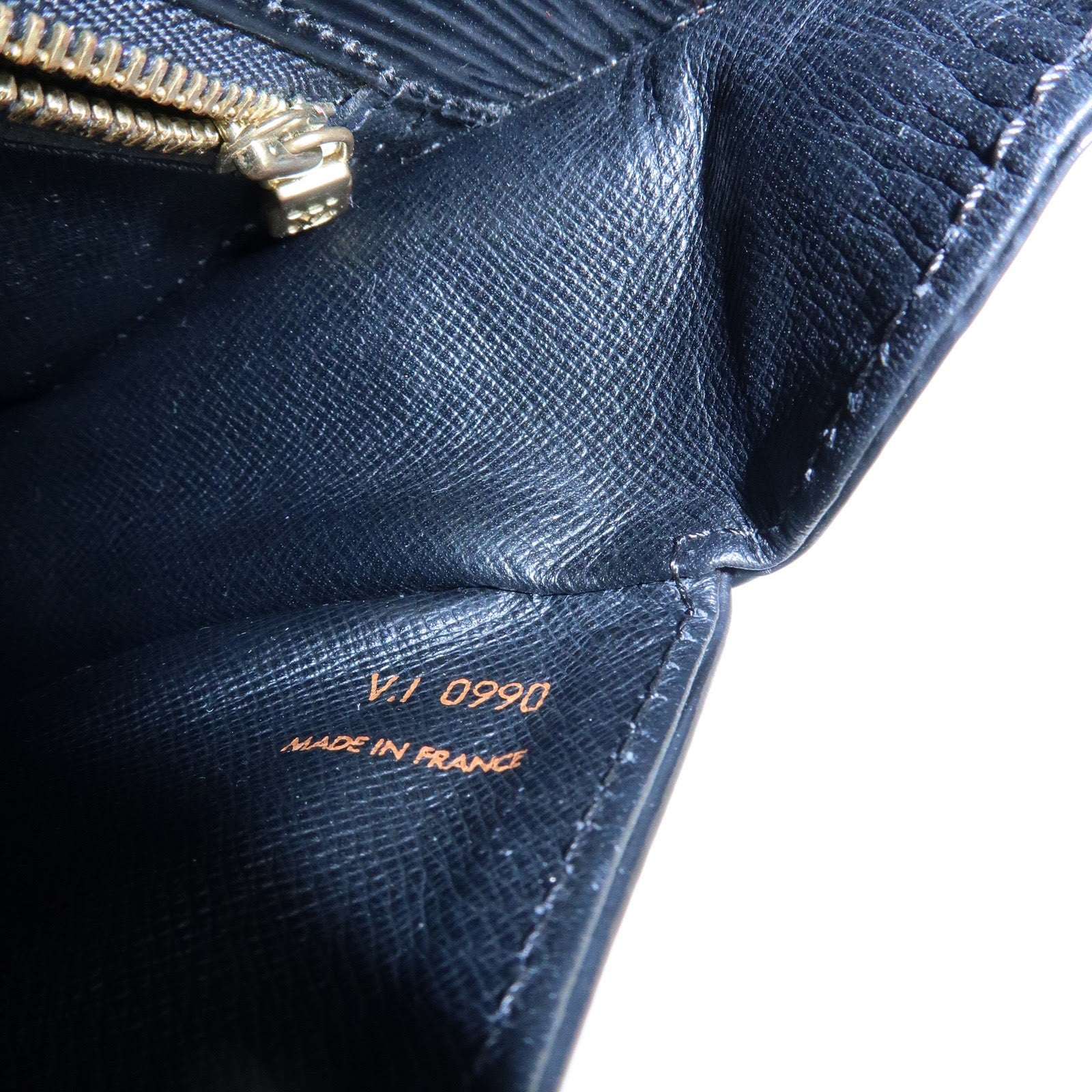 Louis Vuitton Epi Saint Cloud Shoulder Bag Black Noir M52192