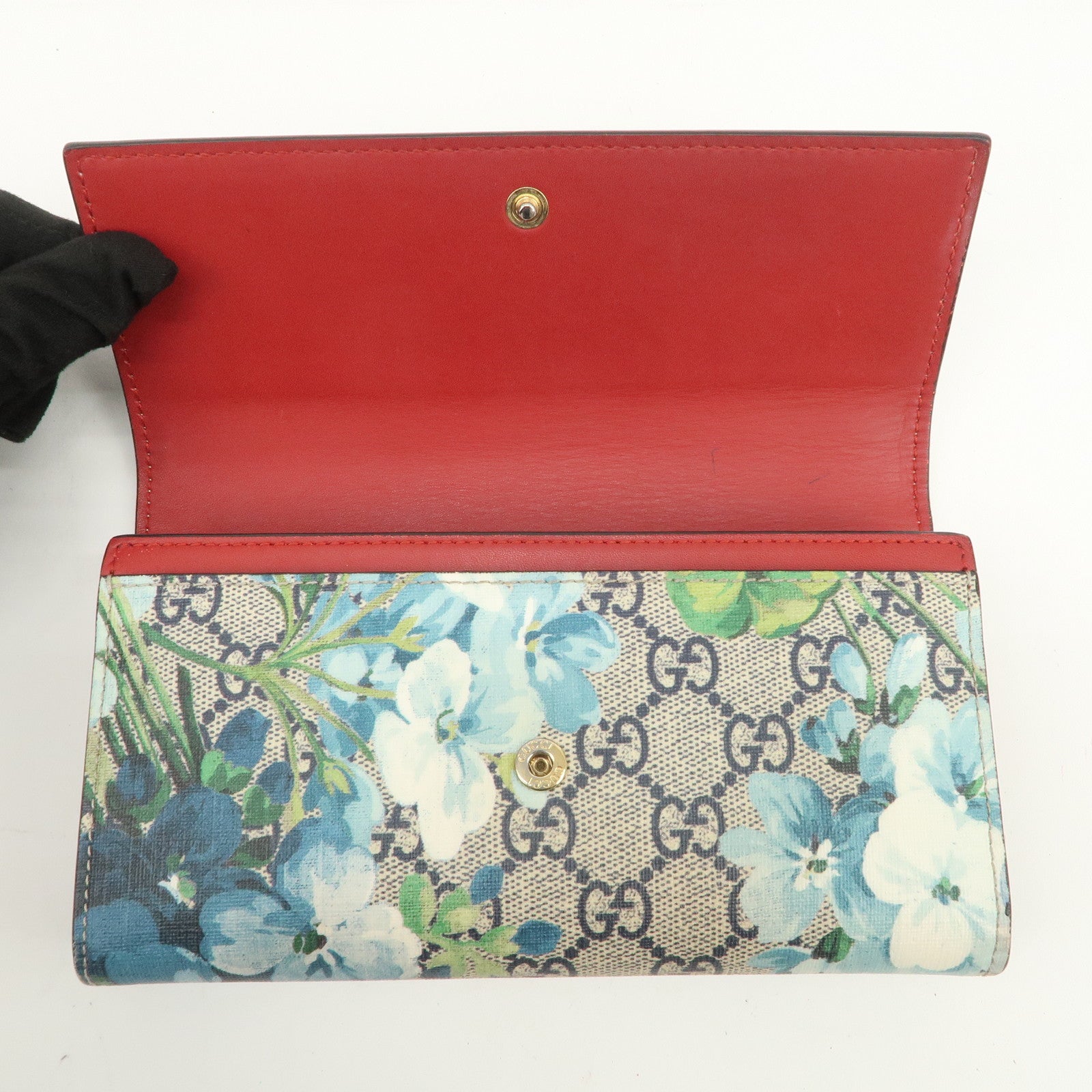 GUCCI GG Blooms GG Supreme Continental Wallet Beige Blue 404070