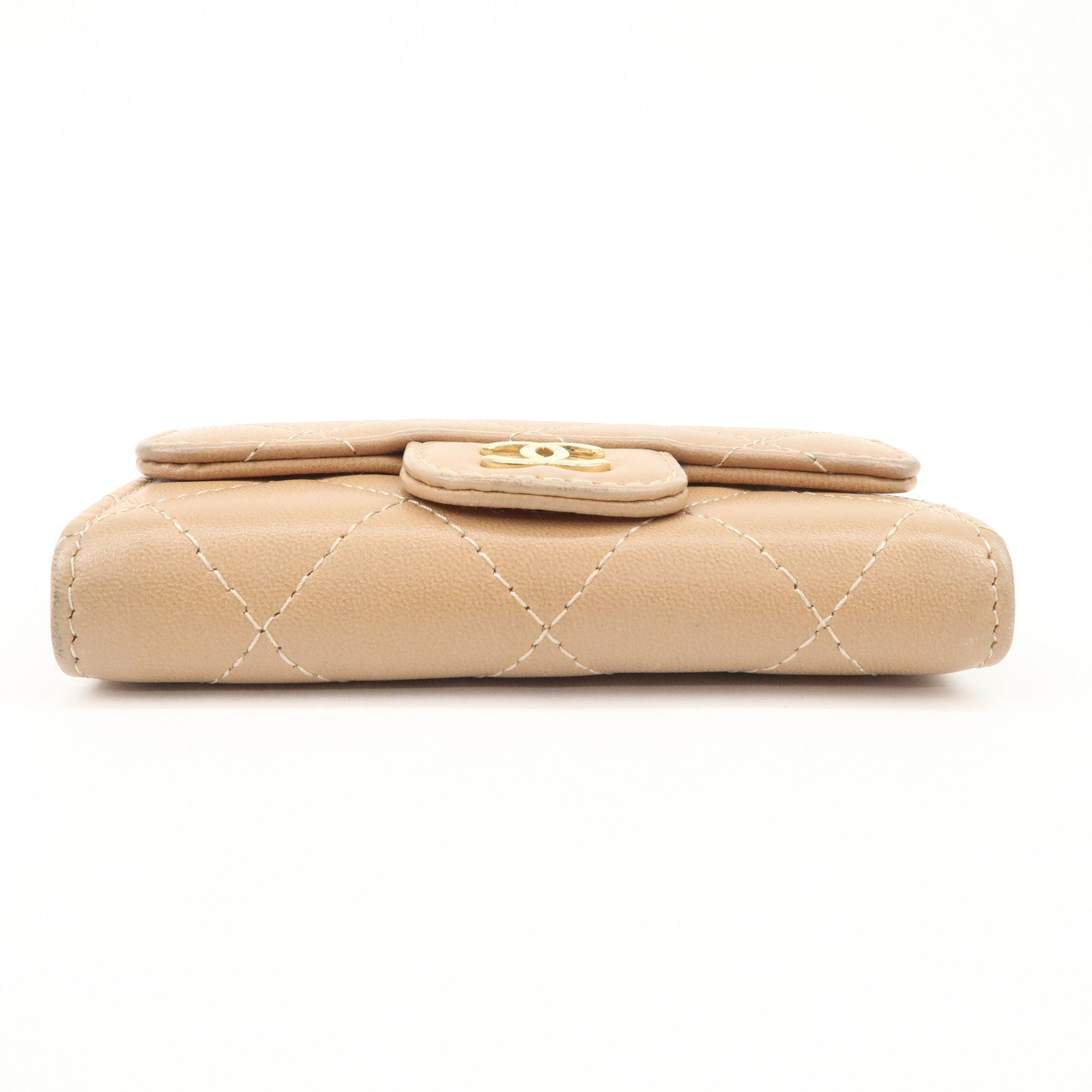 CHANEL Matelasse Lamb Skin COCO Mark 6 Ring Key Case Beige A84400