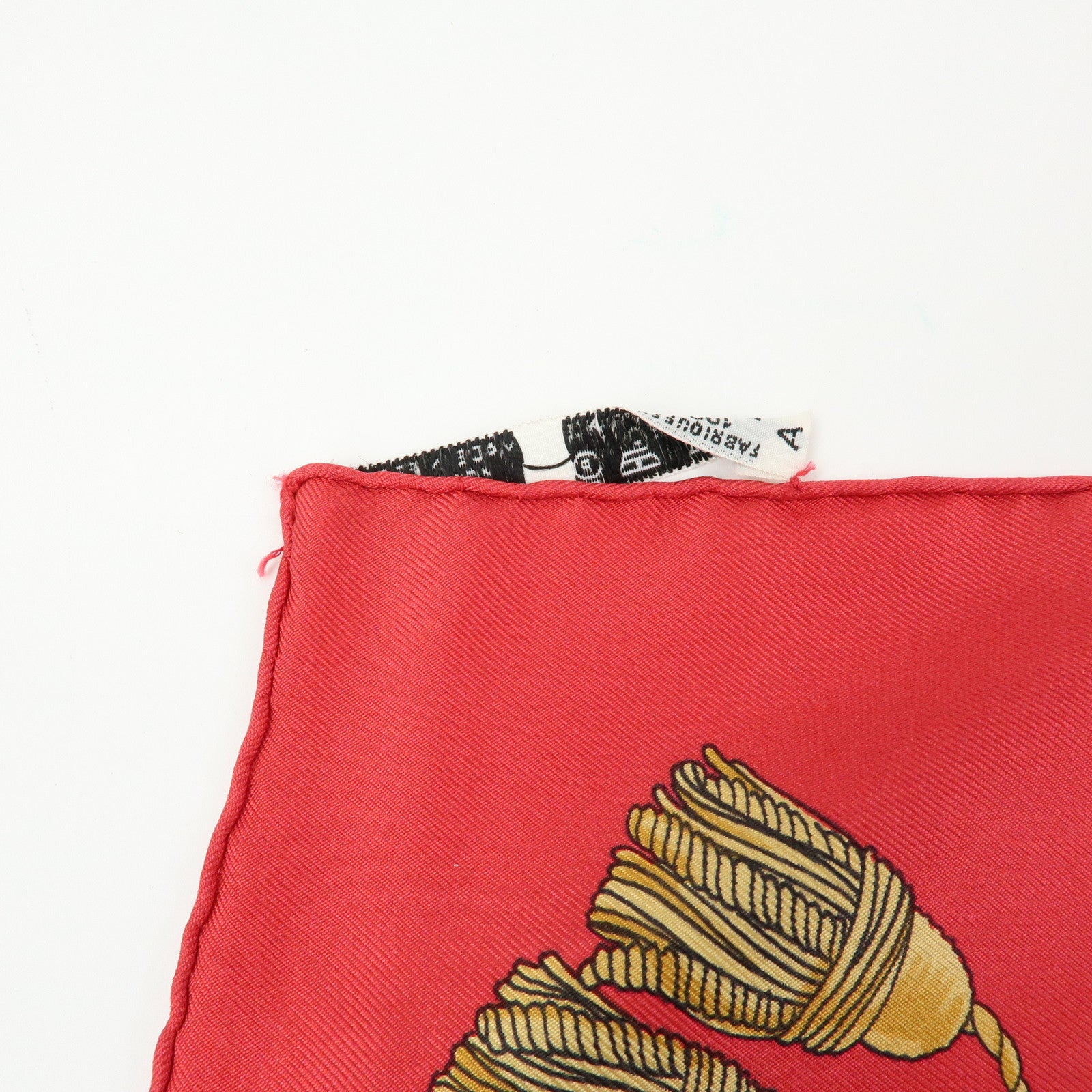 HERMES Carre 90 Silk 100% Scarf VUE DU CARROSSE DE LA GALERE White