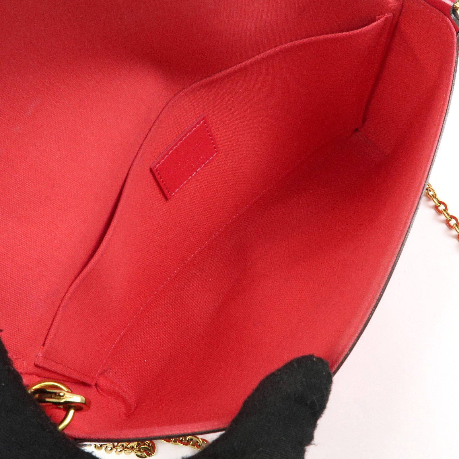 Louis Vuitton Monogram Vernis Leather Pochette Felicie Pink M61787