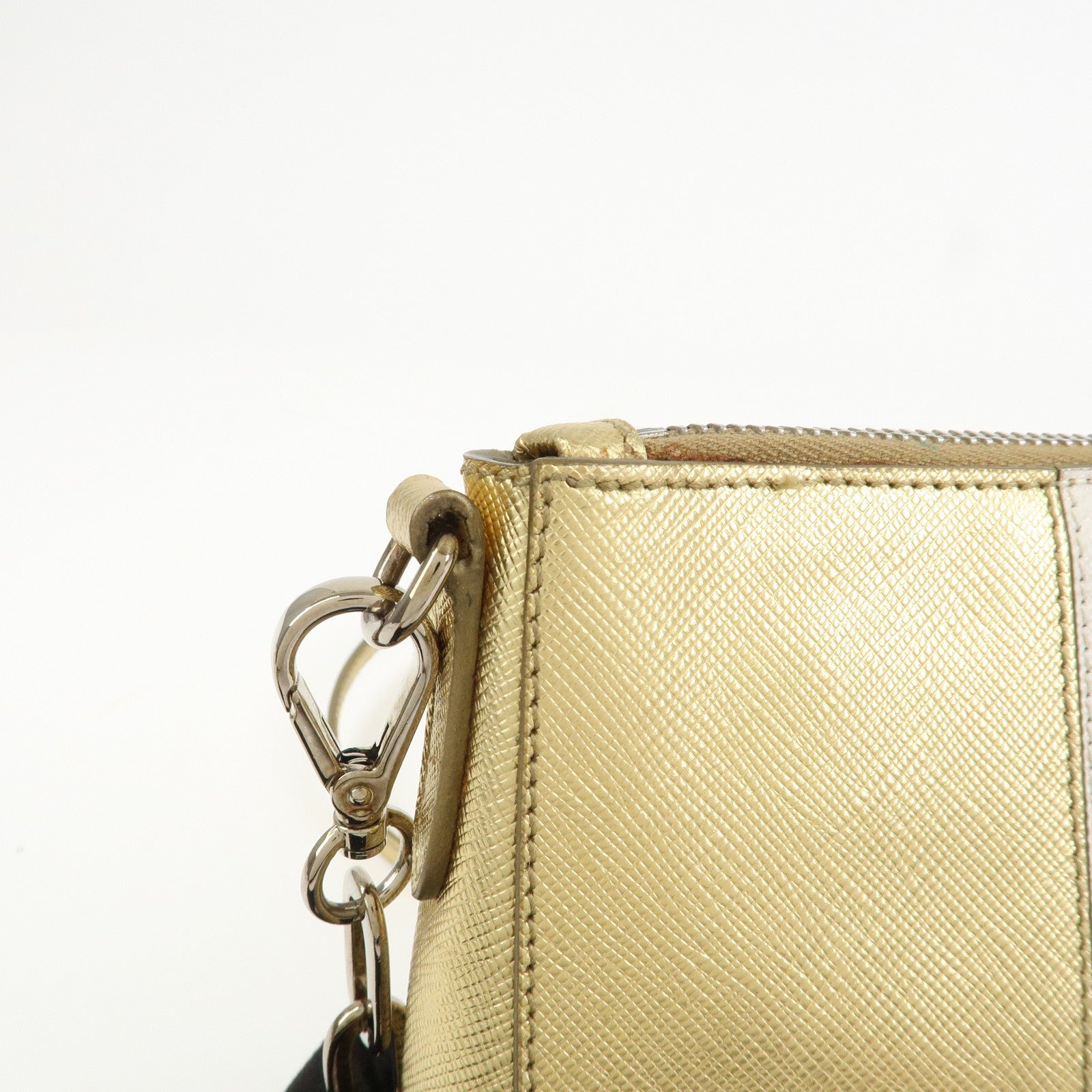 PRADA Logo Leather Crossbody Chain Shoulder Bag Gold BT947C