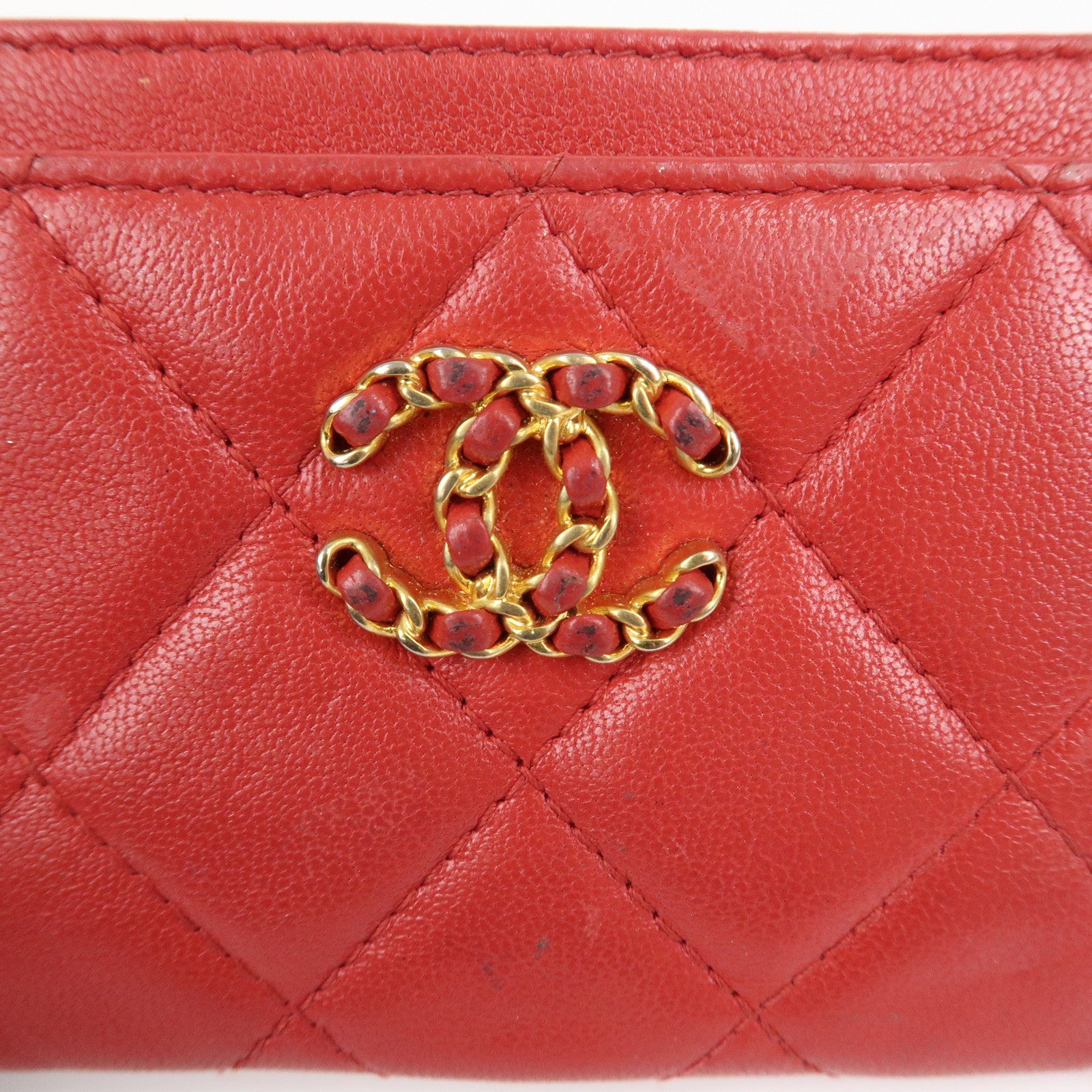 CHANEL COCO Mark Matelasse Lamb Skin Card Case Red