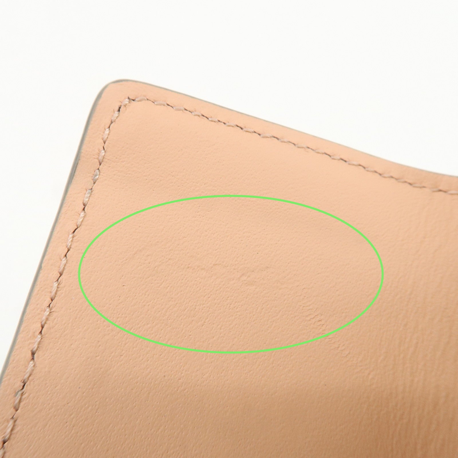 Louis Vuitton Mahina Leather Multicles 4 Key Case Gray M82648