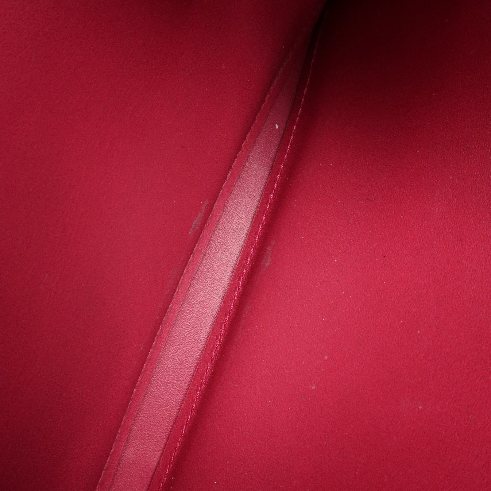 Louis Vuitton Monogram Vernis Round Zippy Wallet Rose Indien M91597