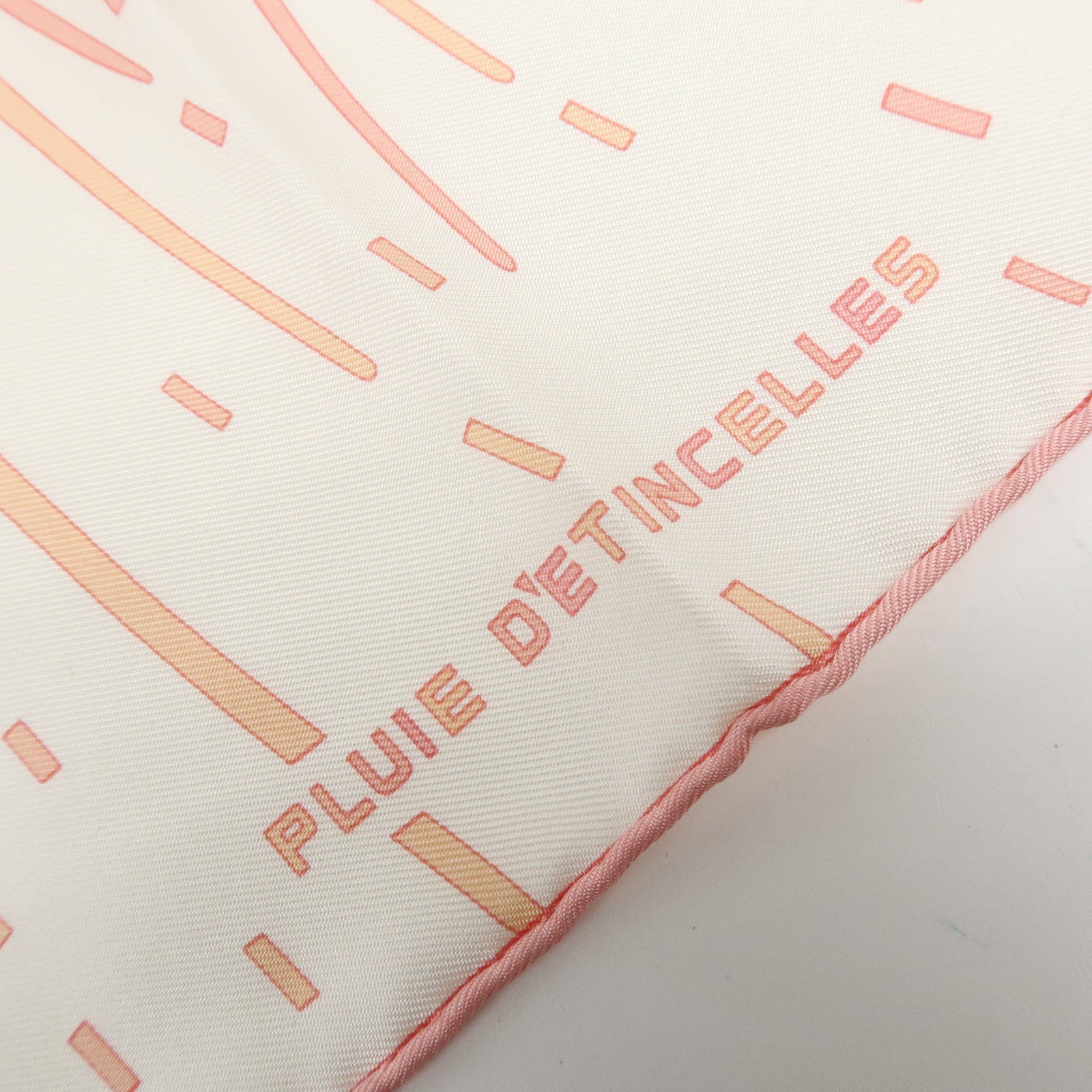 HERMES Carre 42 Silk 100% Scarf D'ETINCELLES Light Pink