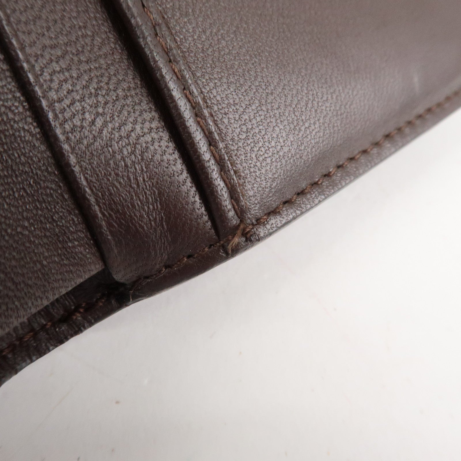 BOTTEGA VENETA Intrecciato Leather Bi-Fold Wallet Dark Brown 121060 Used