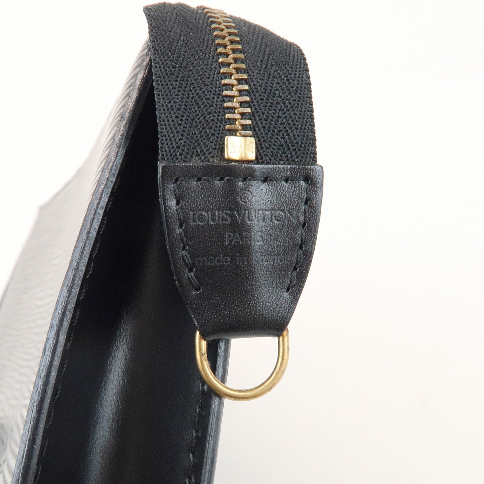 Louis Vuitton Epi Pochette Accessoires Clutch Bag Noir M52942