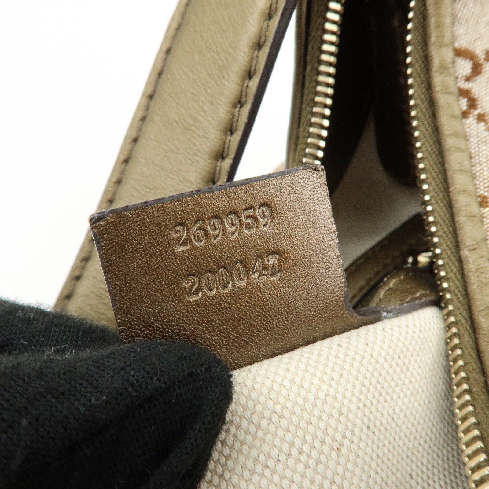 GUCCI Bamboo Lovely Heart Horsebit Shoulder Bag Beige Khaki 269959