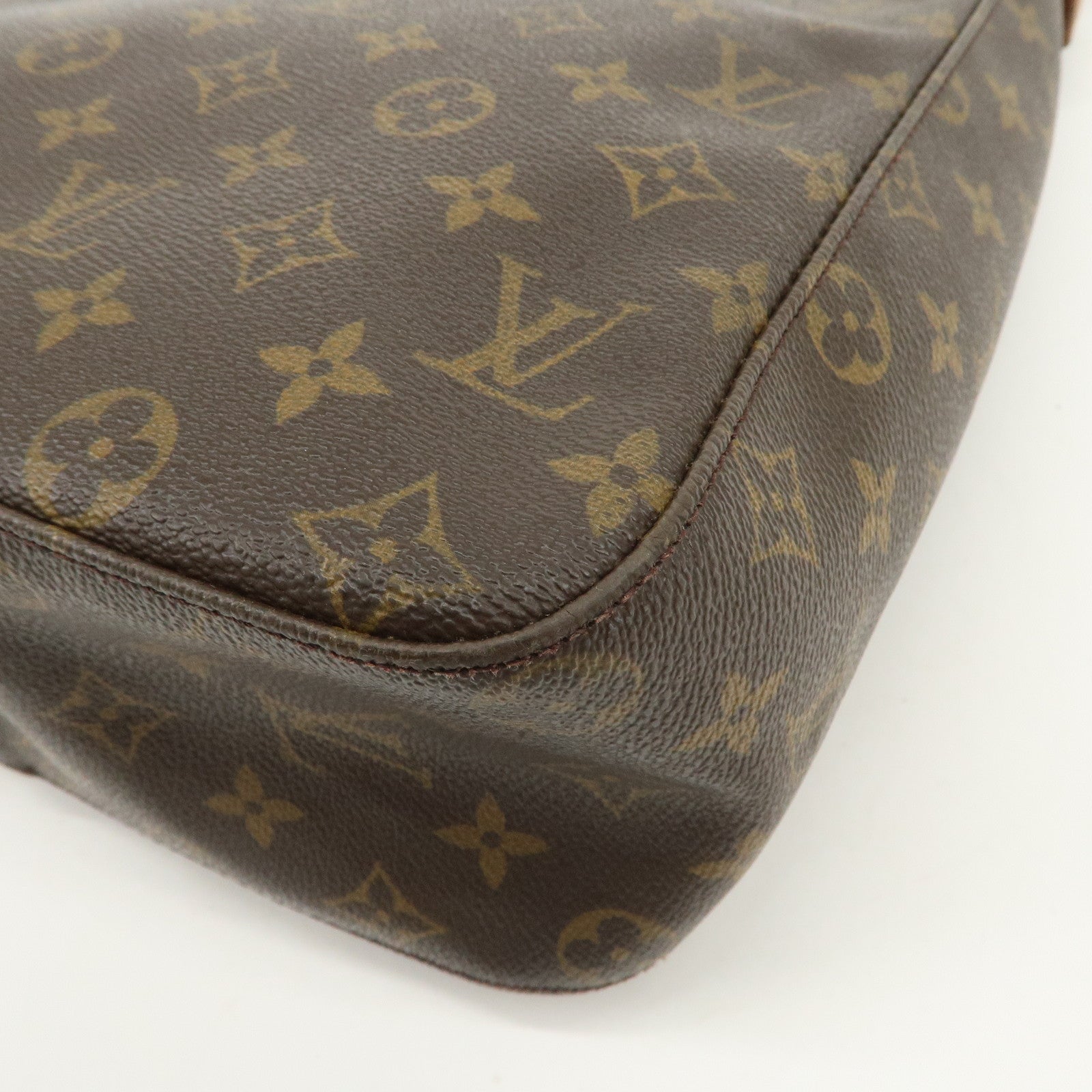 Louis Vuitton Monogram Looping GM Shoulder Bag Bown M51145