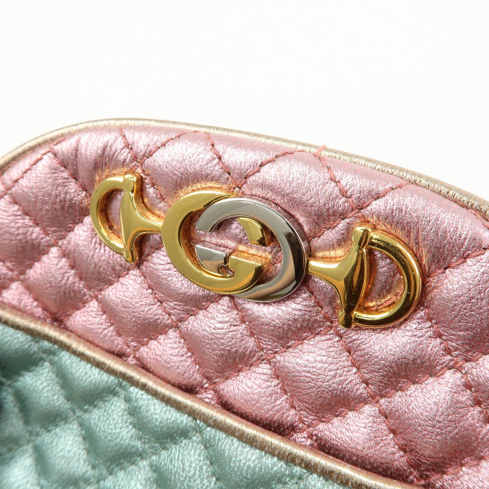 GUCCI Horsebit Laminated Quilting Leather Shoulder Bag Pink 534951