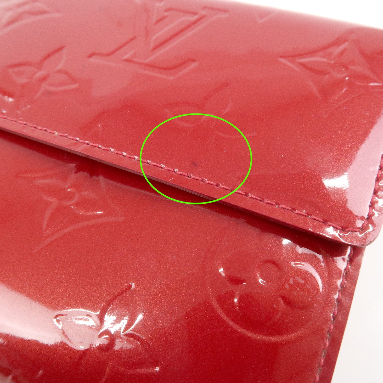 Louis Vuitton Vernis Porte Monnaie Billets Cartes de Credit M91982