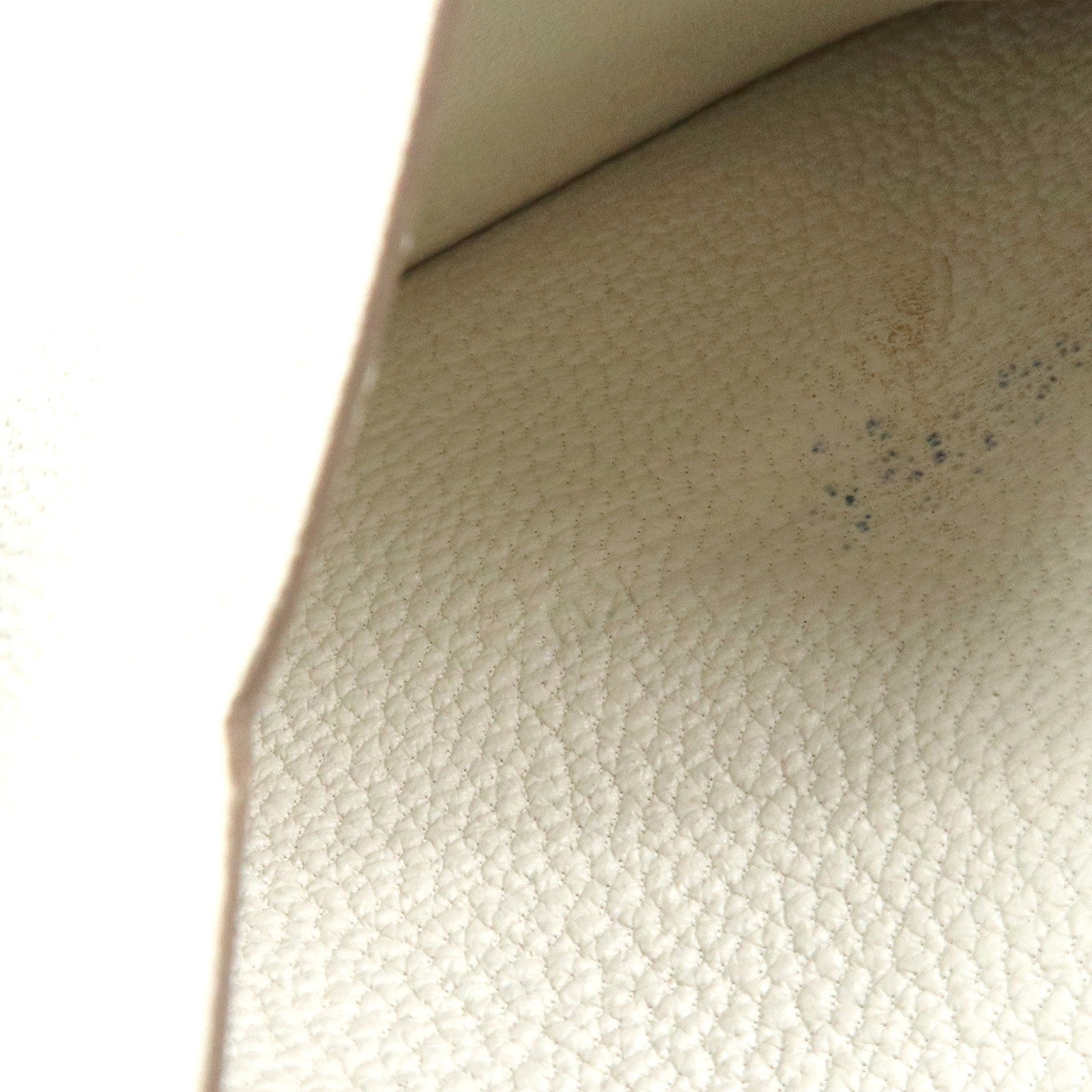 HERMES Bearn Chevre B Stamped Card Case Card Holder Craie