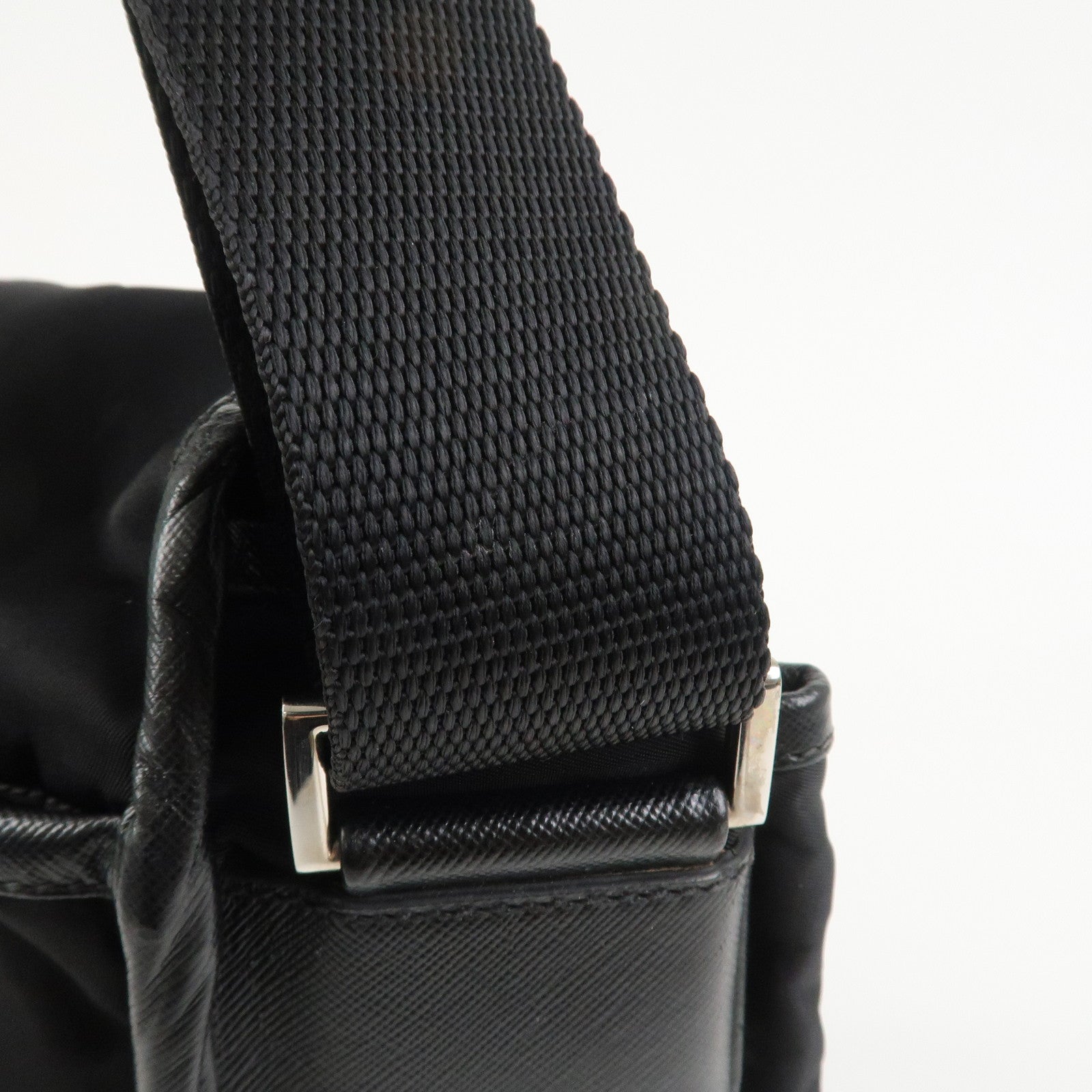 PRADA - Nylon   Saffiano Leather Black 2DV166