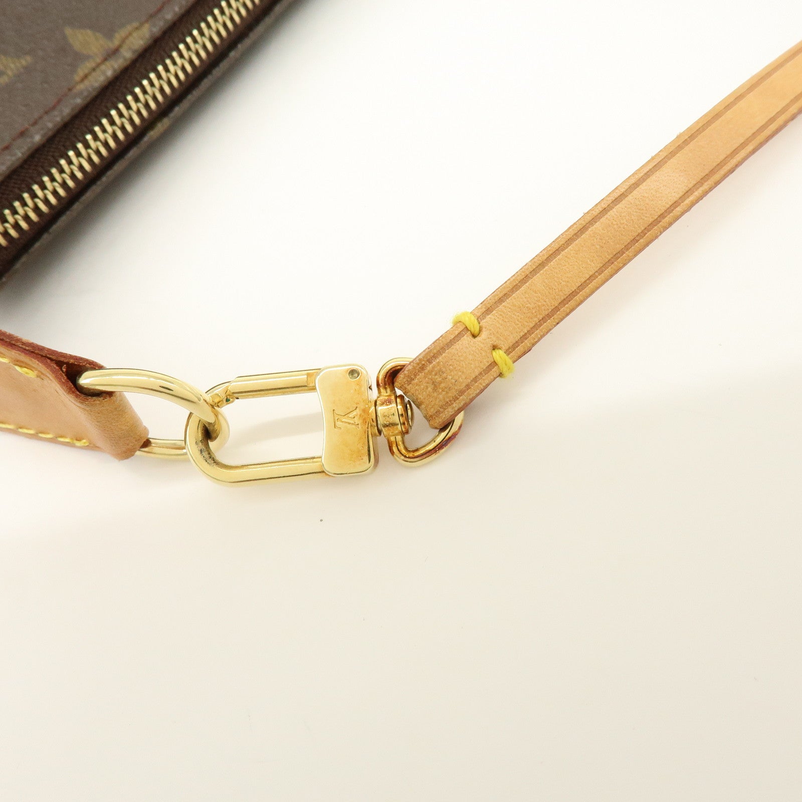 Louis Vuitton Monogram Pochette Accessoires Pouch Hand Bag M51980