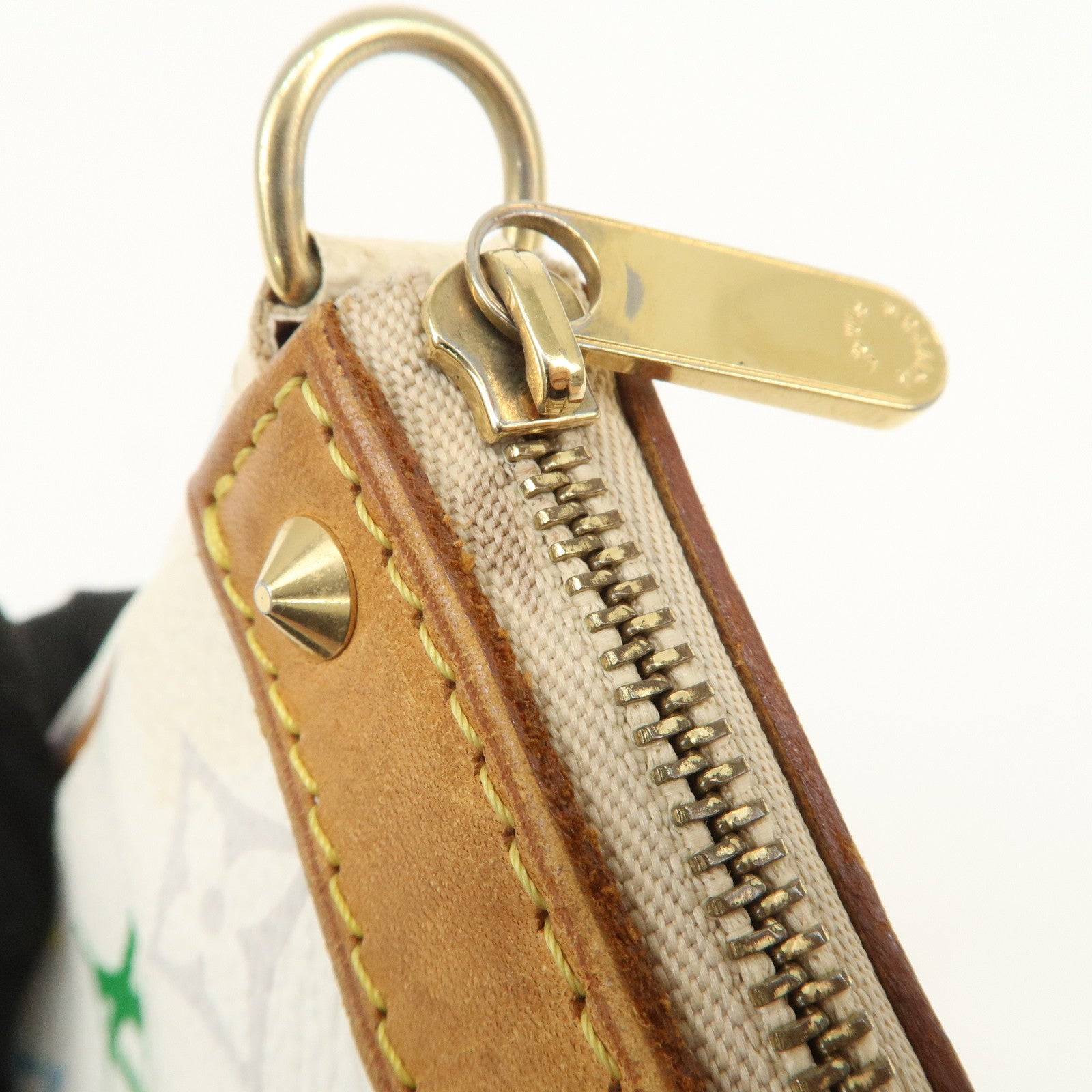 Louis Vuitton Monogram Multicolor Pochette Accessoires Blanc M92649