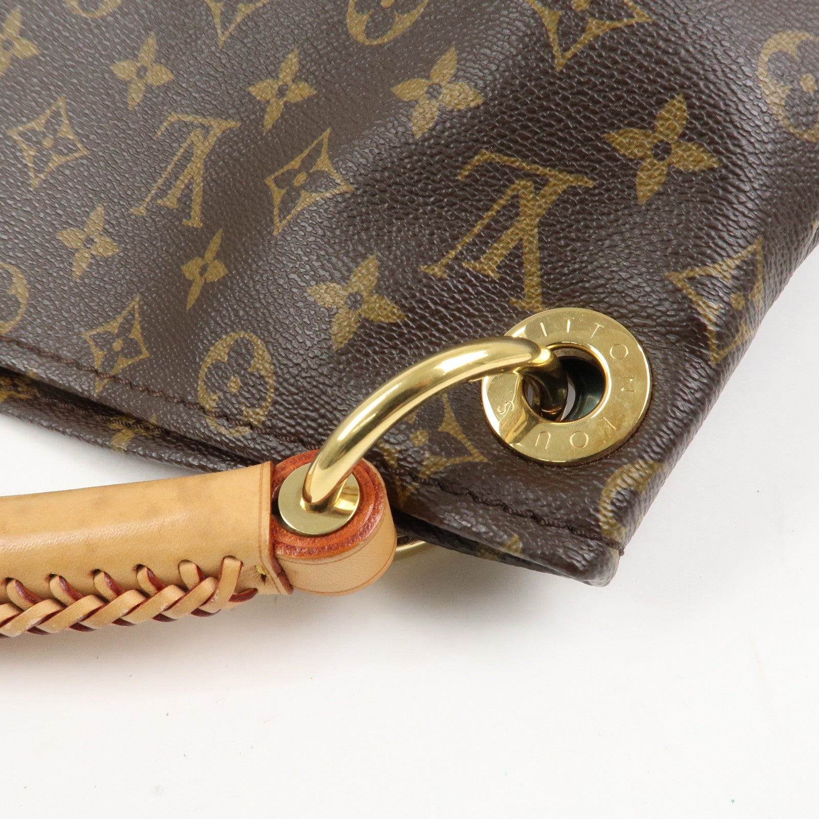 Louis Vuitton Monogram Artsy MM Shoulder Bag Brown M40249