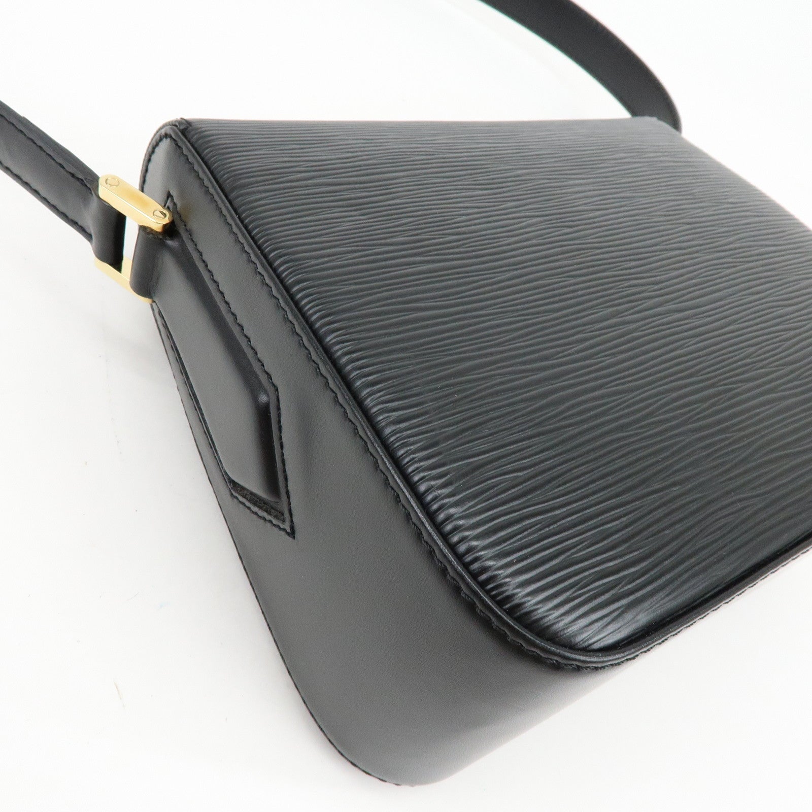 Louis Vuitton Epi Buci Shoulder Bag Hand Bag Noir M52202