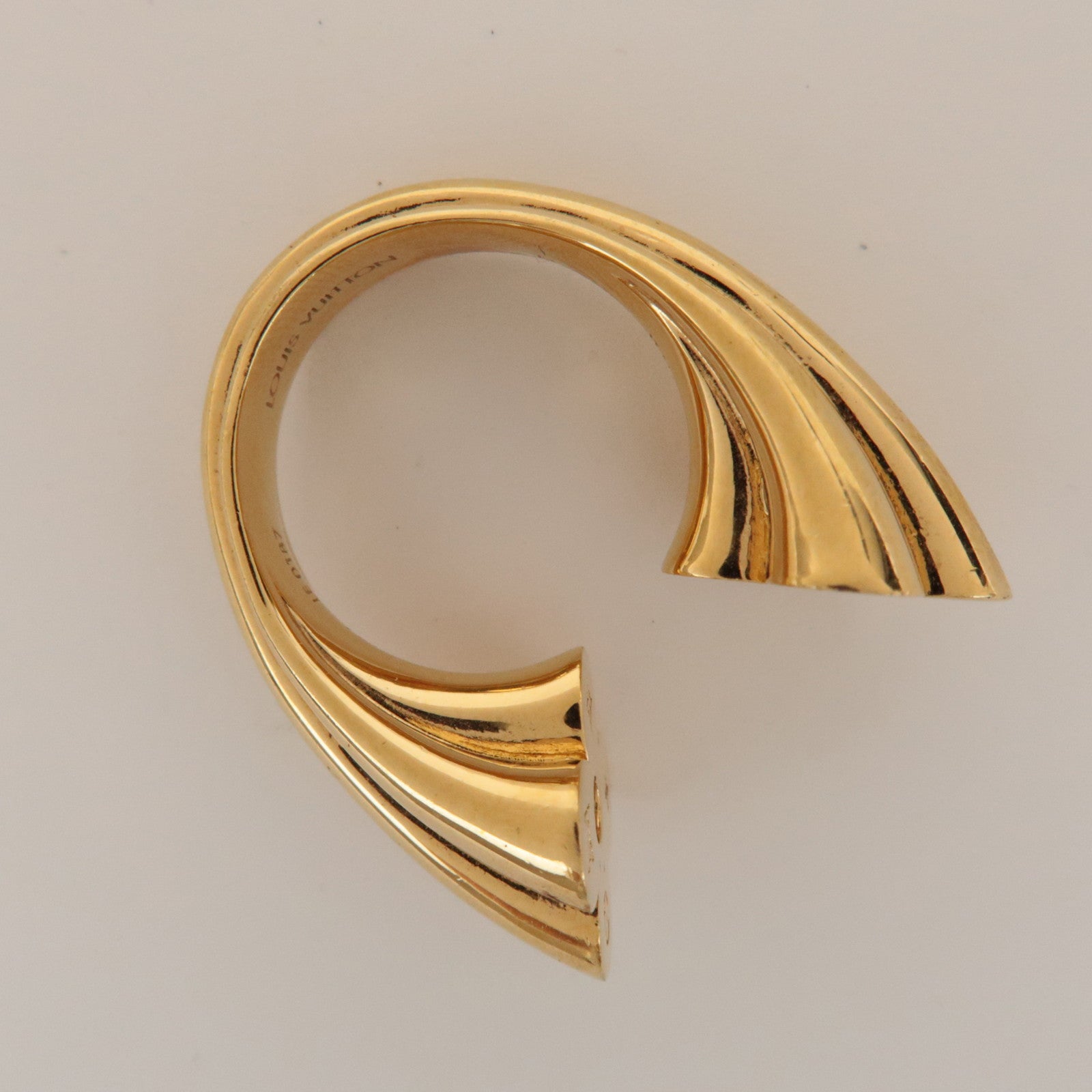 Louis Vuitton Bague First Flower Ring Metal Gold M64884