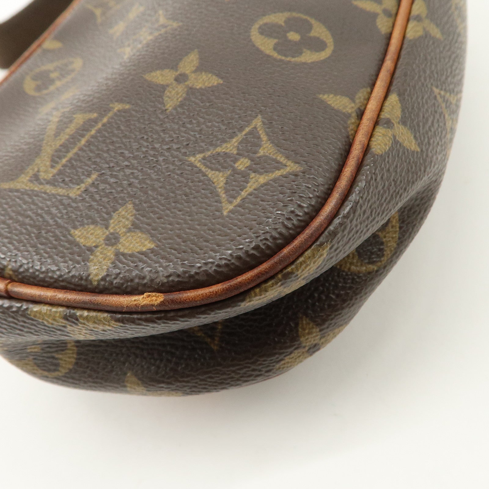Louis Vuitton Monogram Pochette Gange Cross Body Bag M51870 Used