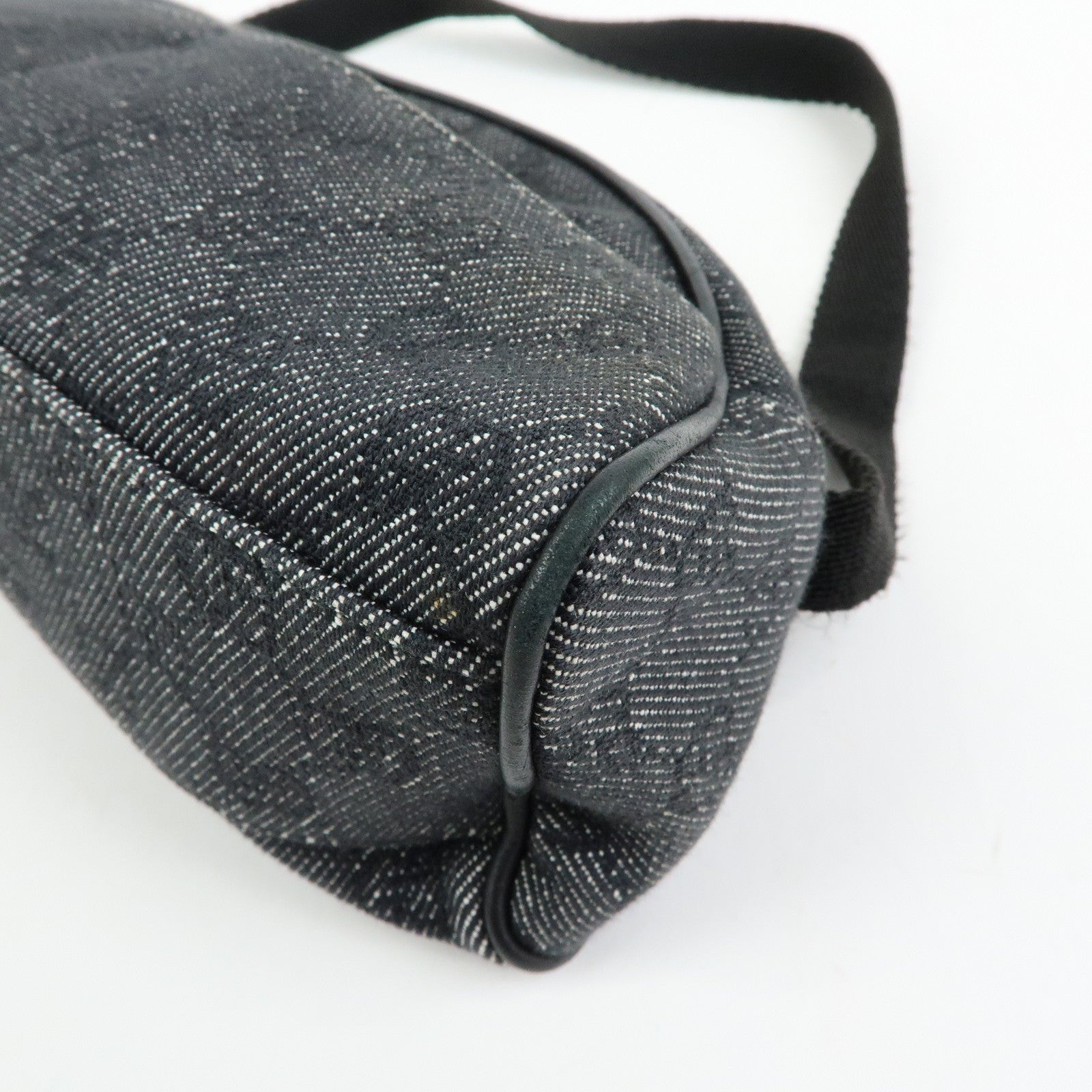 GUCCI Half Moon GG Denim Shoulder Bag Hand Bag Black 90781