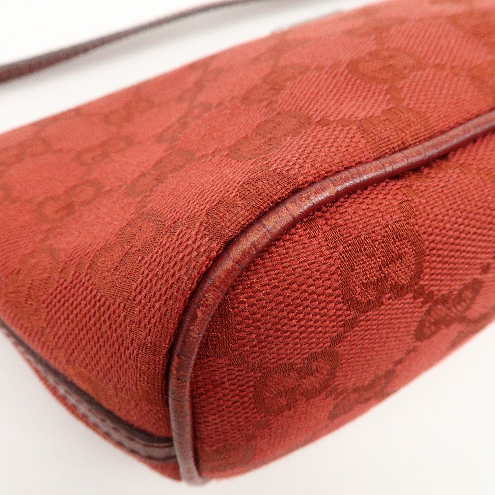 GUCCI Boat Bag GG Canvas Leather Accessory Poach Hand Bag Red 07198