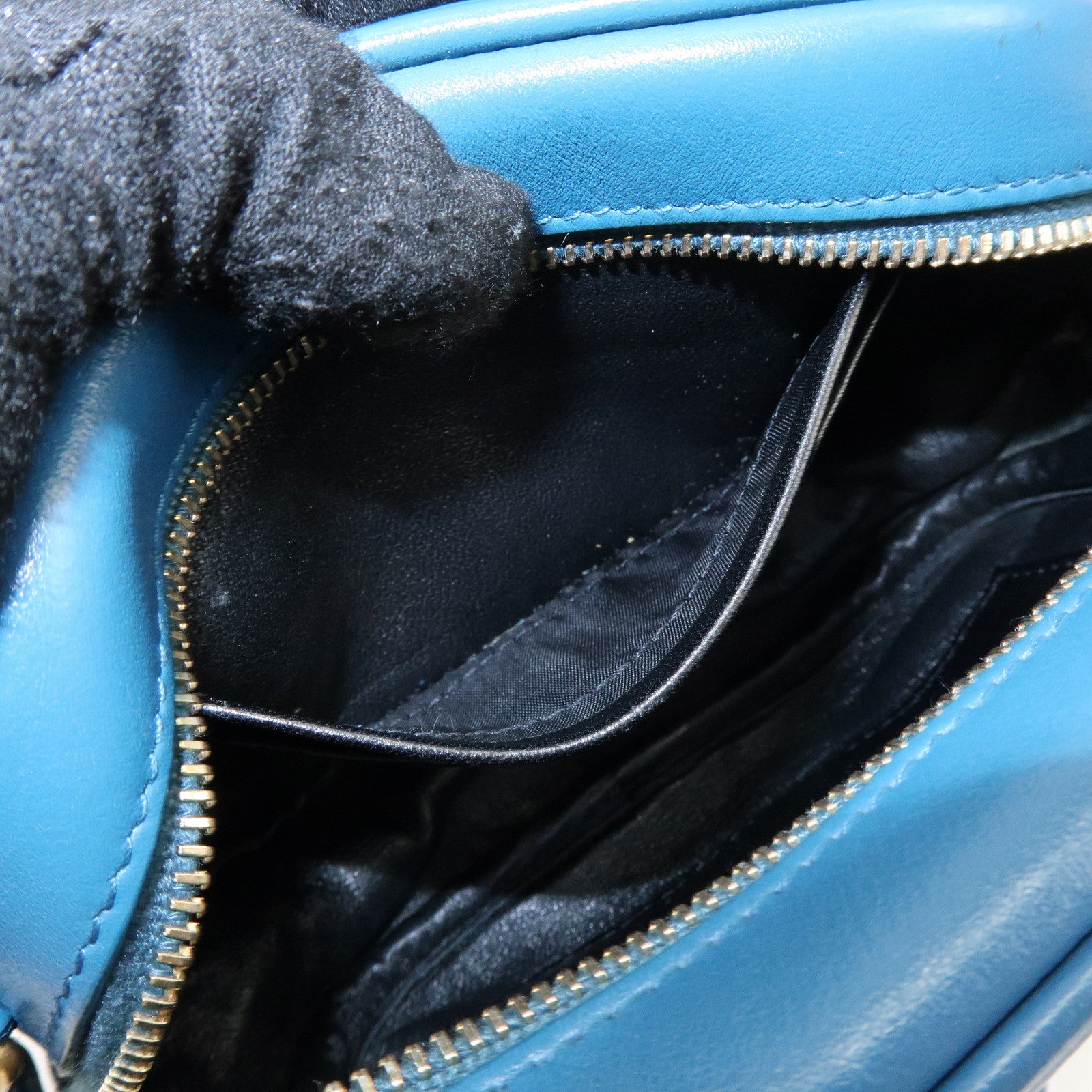 SAINT LAURENT PARIS Leather Shoulder Bag Crossbody Bag Blue