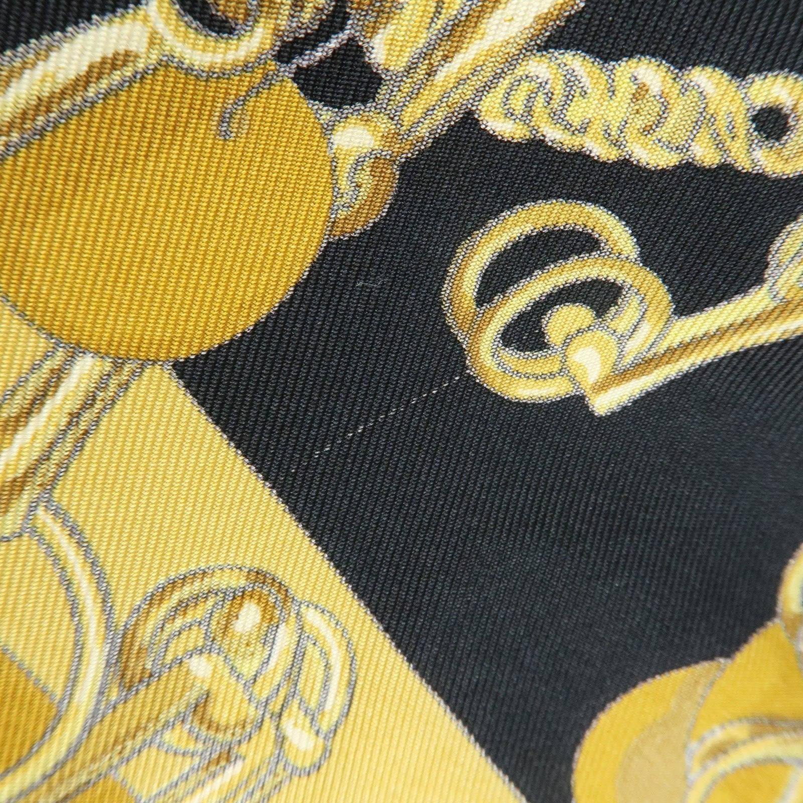 HERMES Carre 90 Silk 100% Scarf MORS＆FILETS Black Yellow