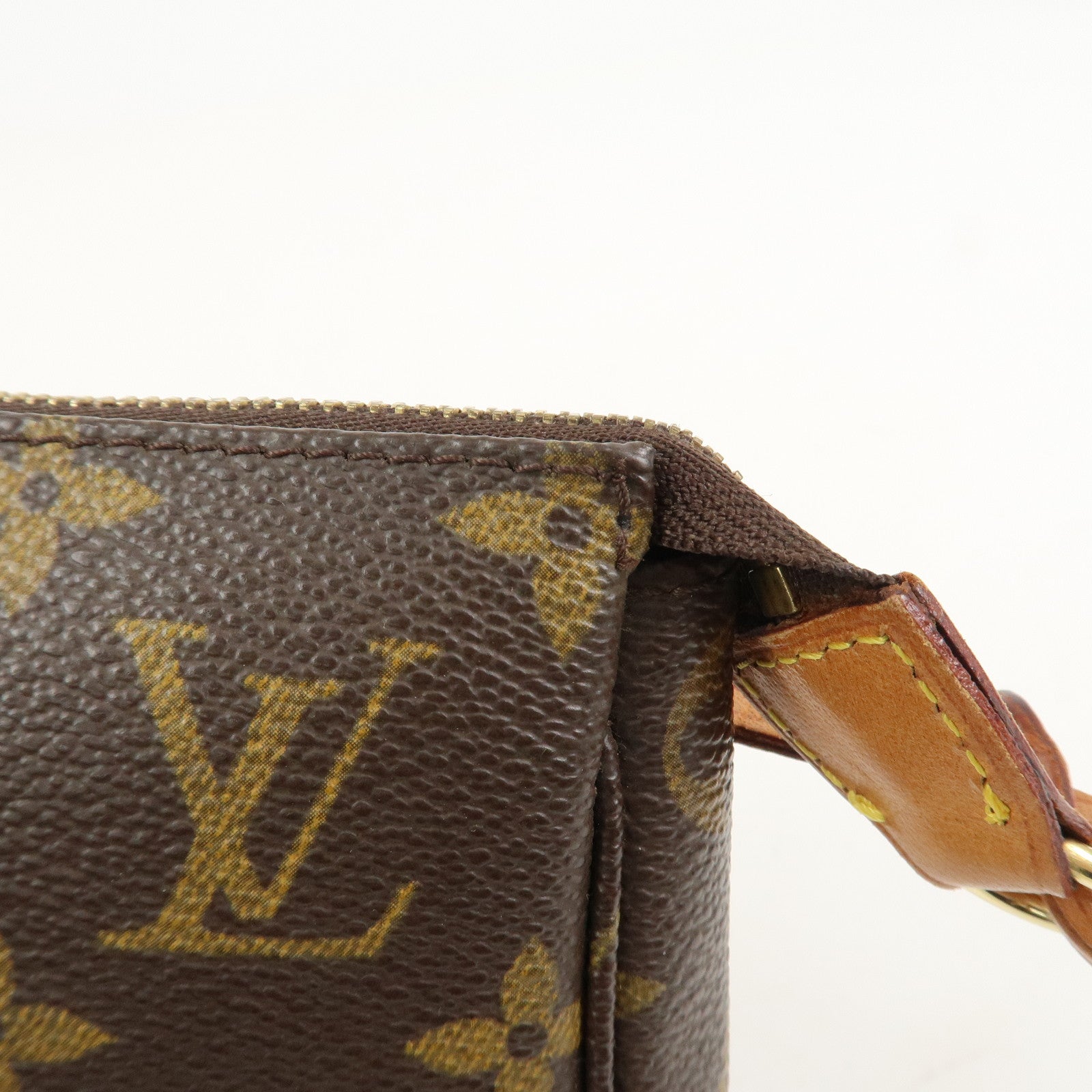 Louis Vuitton Monogram Pochette Accessoires Pouch Hand Bag M51980