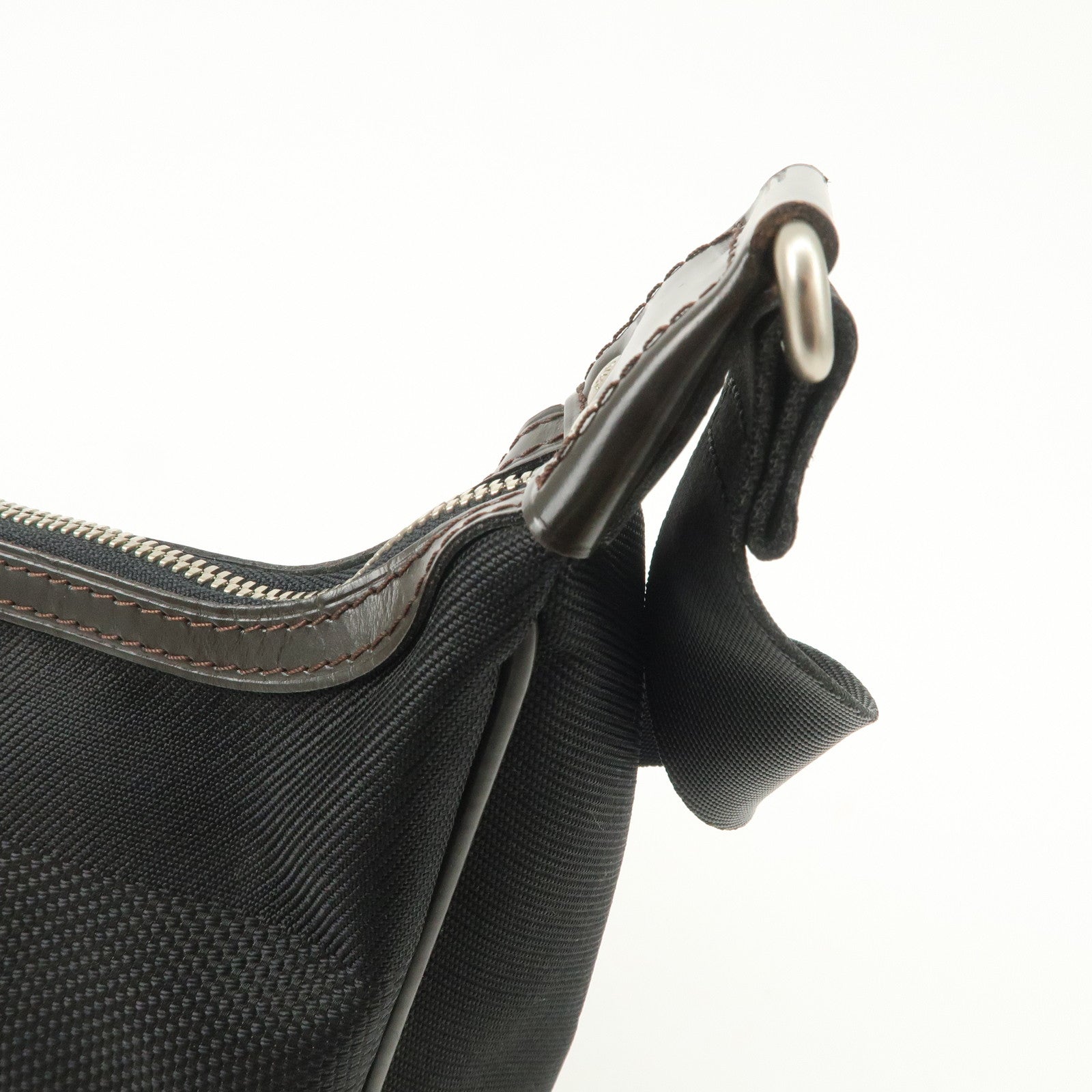 Louis Vuitton Damier Giant Canvas Nume Leather Explorateur M93616