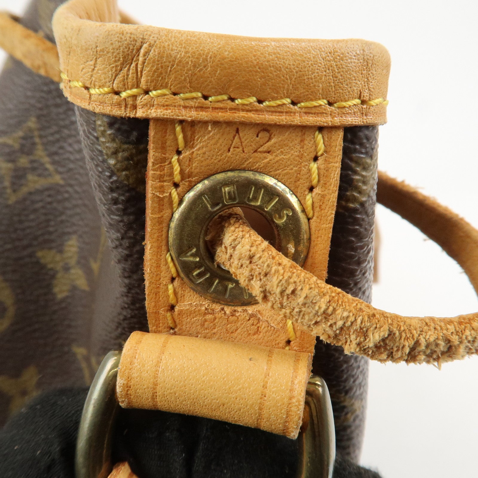 Louis Vuitton Monogram Noe Shoulder Bag Hand Bag Brown M42224