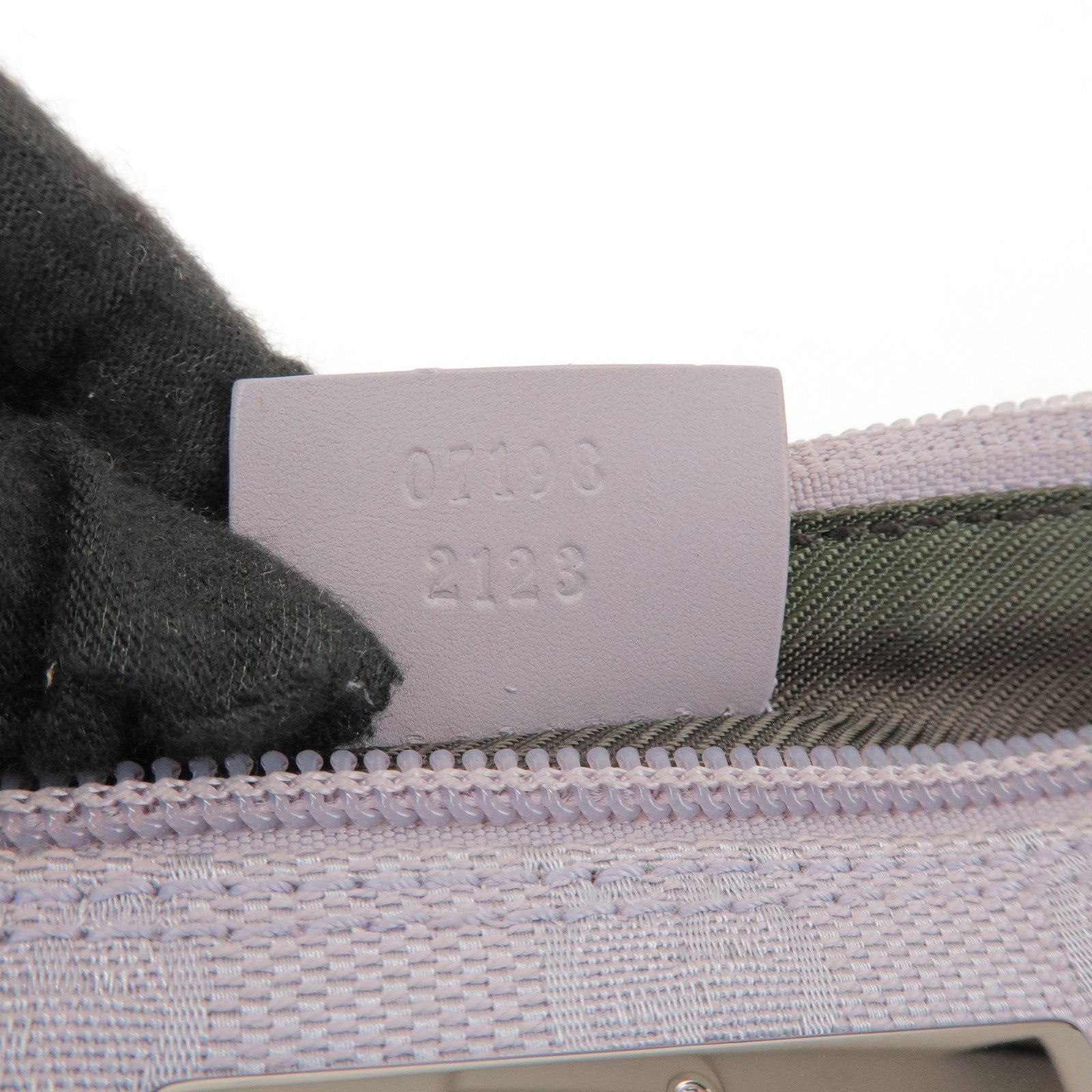 GUCCI Boat Bag GG Canvas Leather Hand Bag Pouch Light Purple 07198