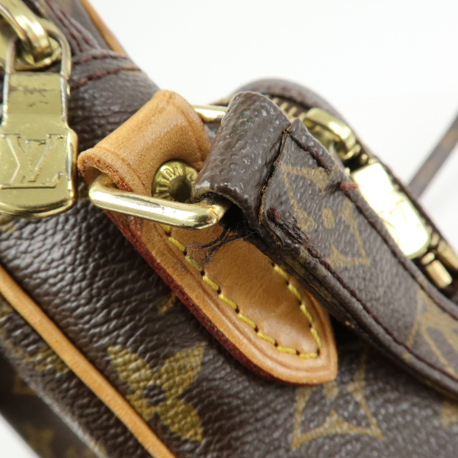Louis Vuitton Monogram Amazone Shoulder Bag Crossbody Bag M45236