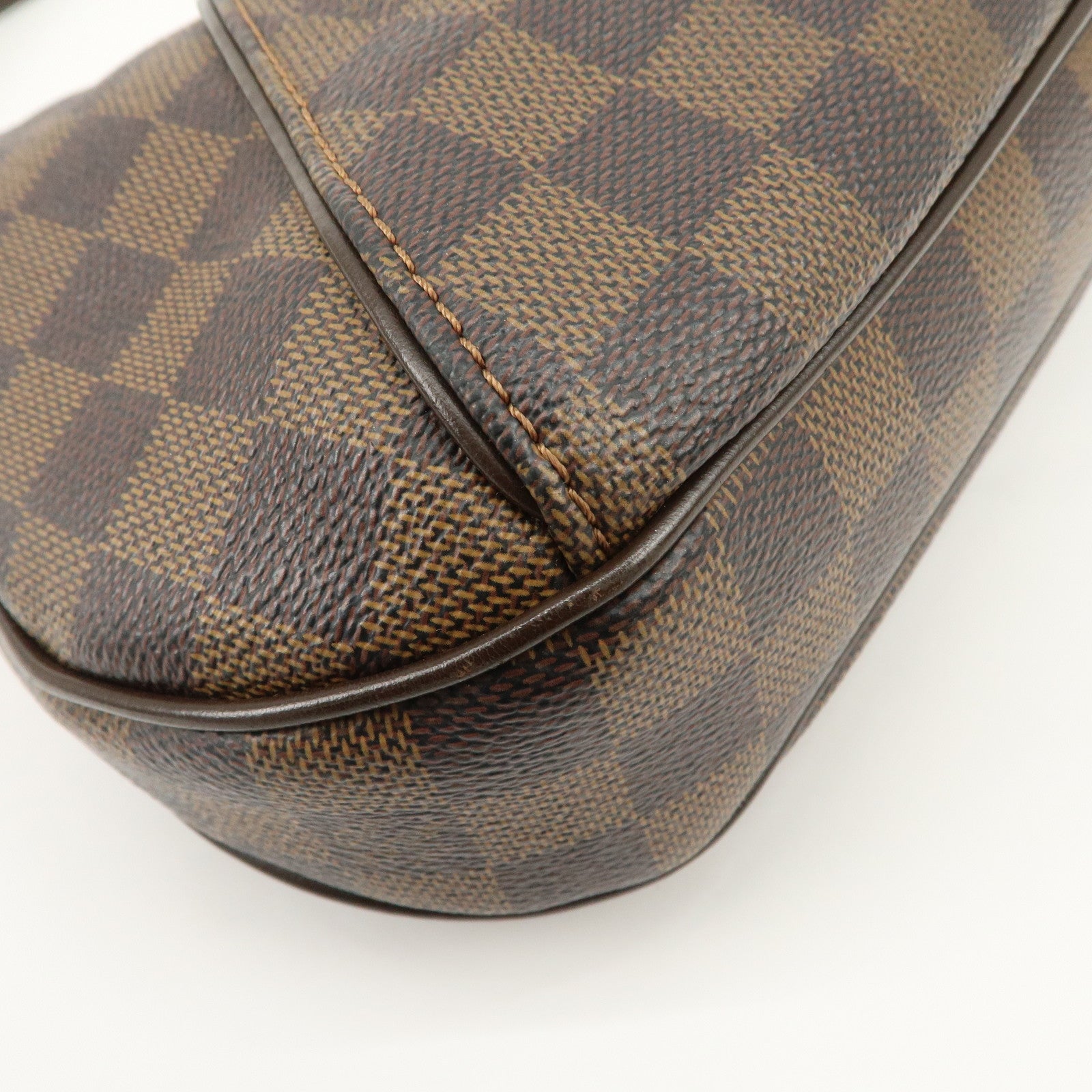 Louis Vuitton Damier Canvas Thames PM Shoulder Bag Hand Bag N48180