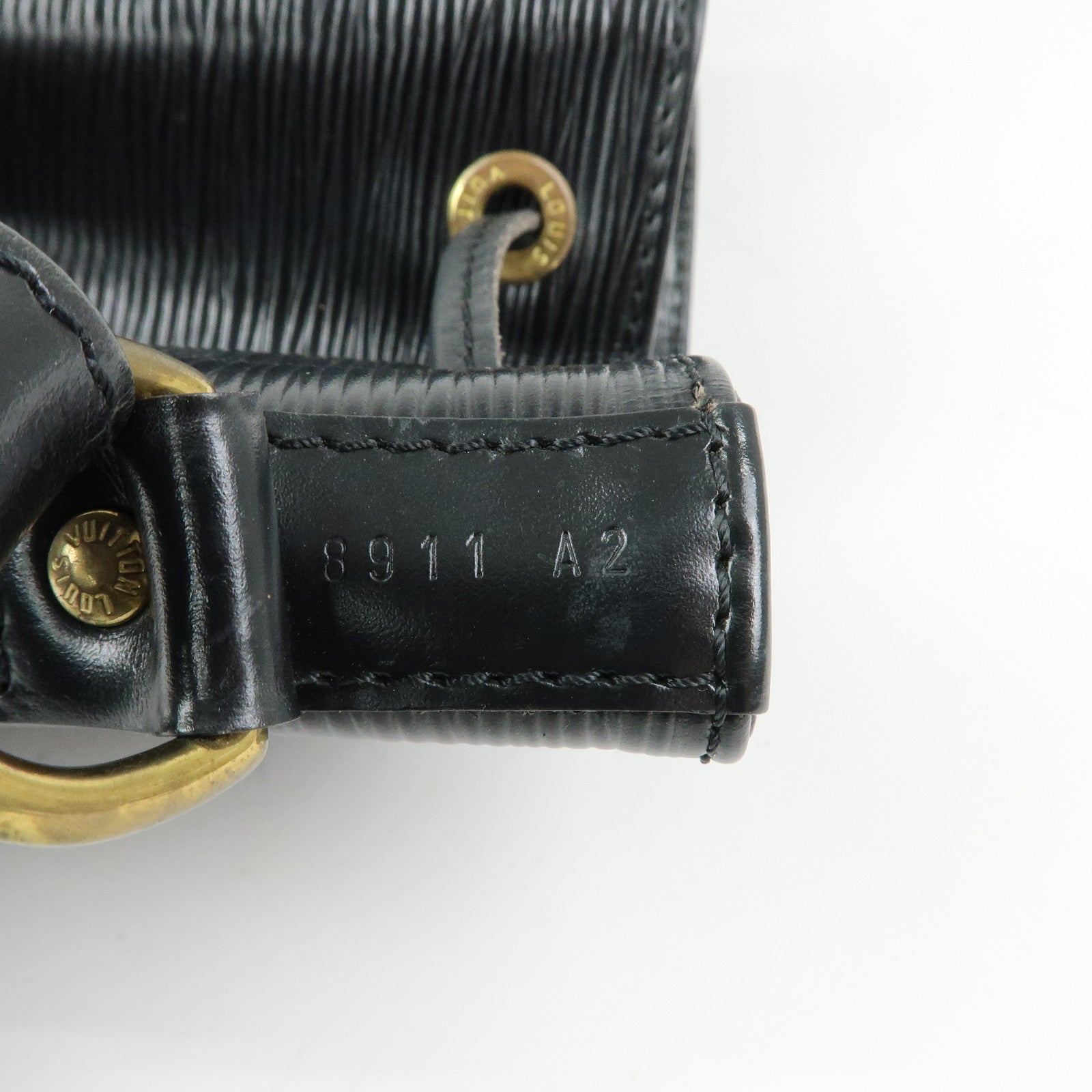 Louis Vuitton Epi Noe Shoulder Bag Hand Bag Noir Black M59002