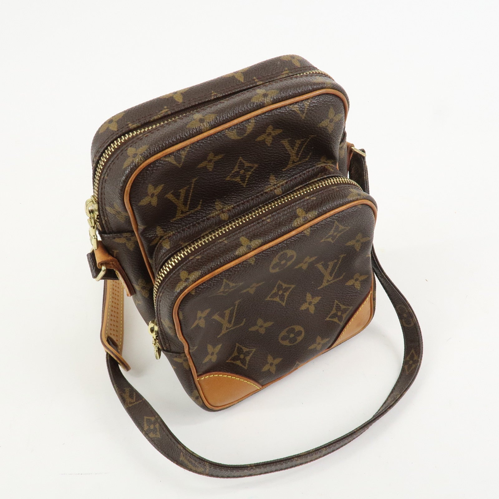Louis Vuitton Monogram Amazone Shoulder Bag Crossbody Bag M45236