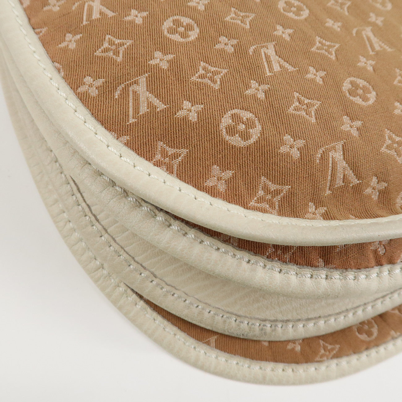 Louis Vuitton Monogram Mini Initial Aman Camel White M40020 Used