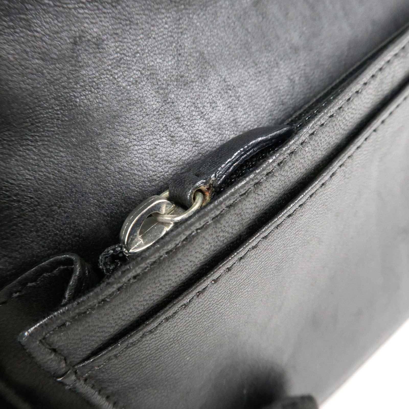 CHANEL Icon Line Patent Leather Bi-fold Long Wallet Black A37151