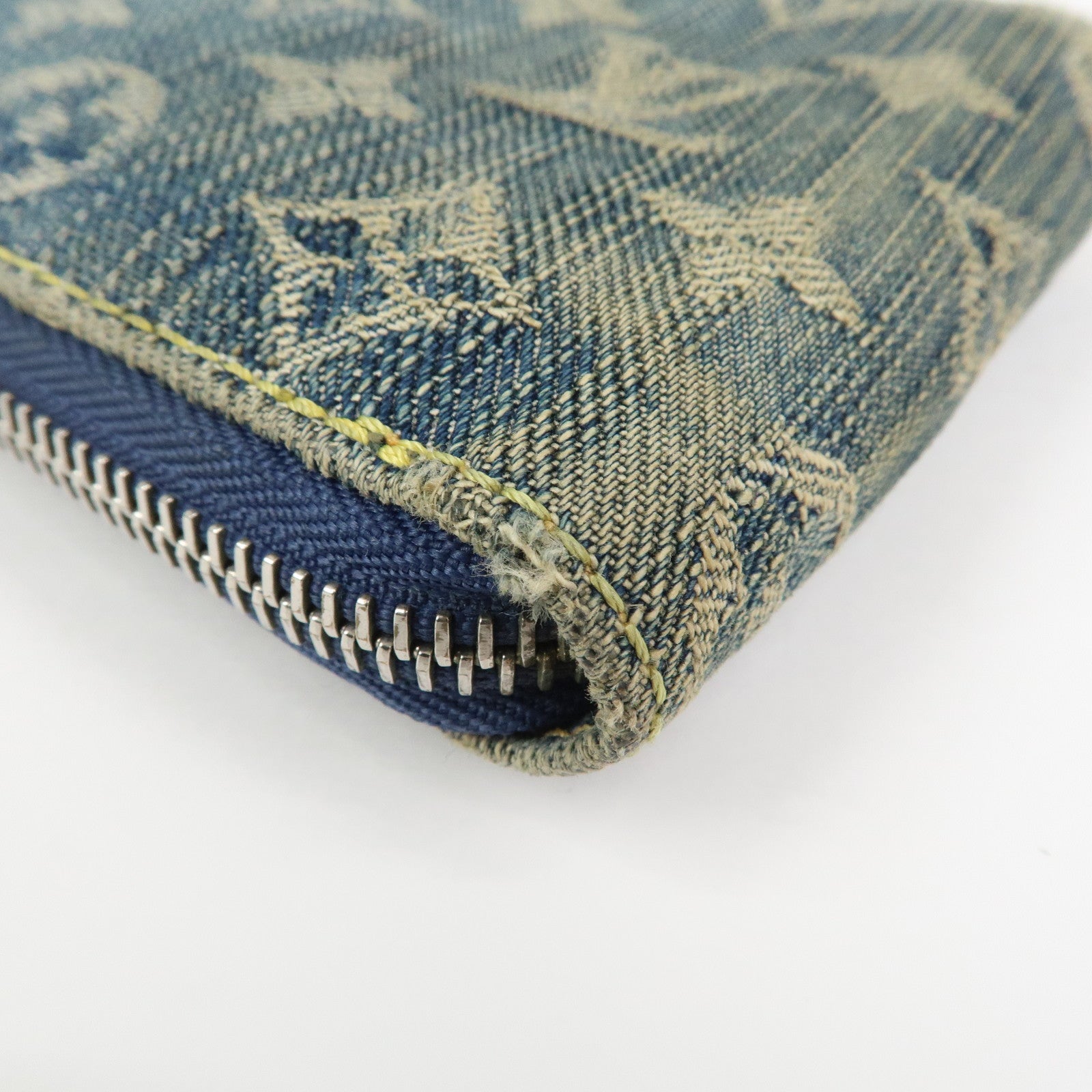 Louis Vuitton Monogram Denim Mini Zippy Wallet Blue M95342