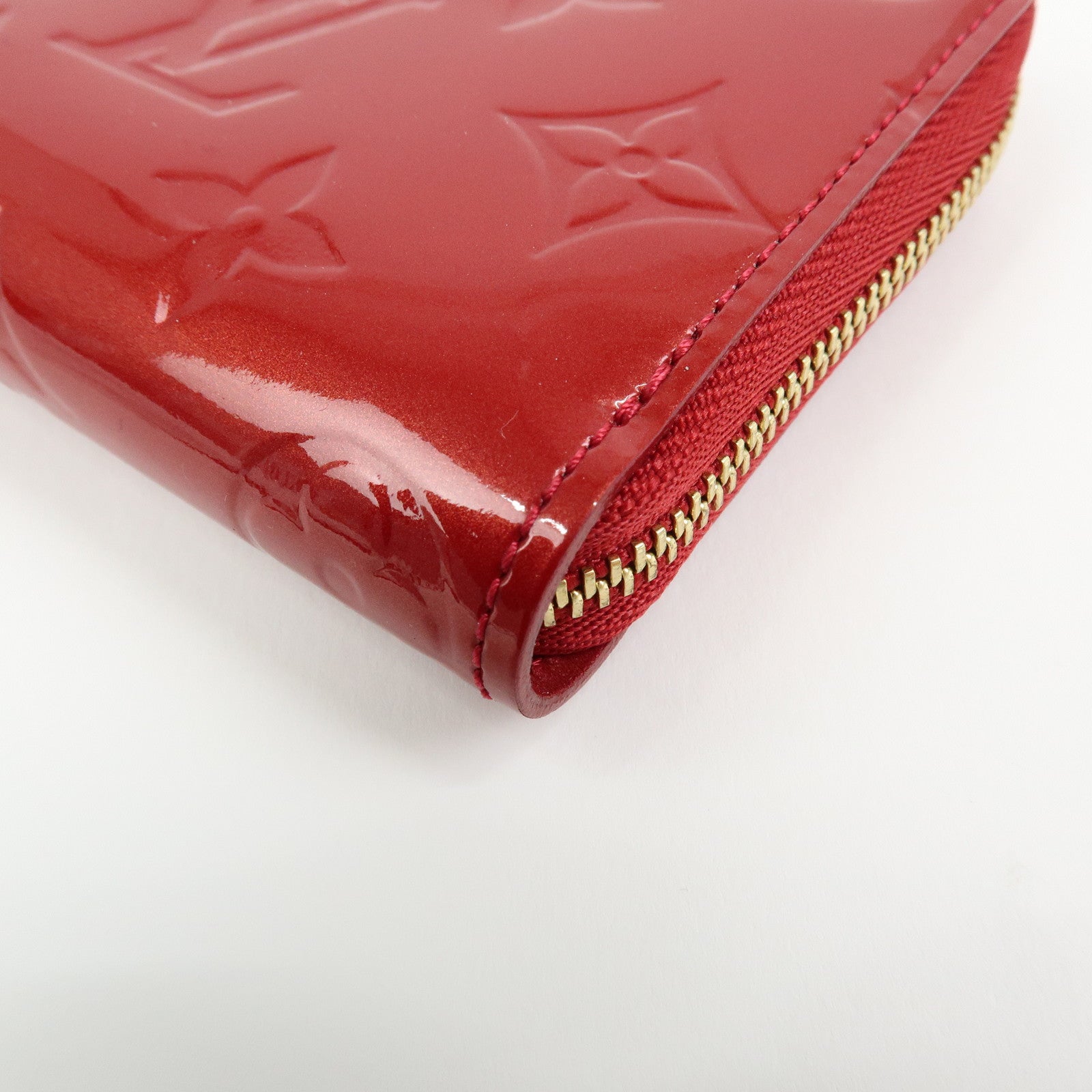 Louis Vuitton Monogram Vernis Zippy Coin Purse Pomme d'Amour M93608