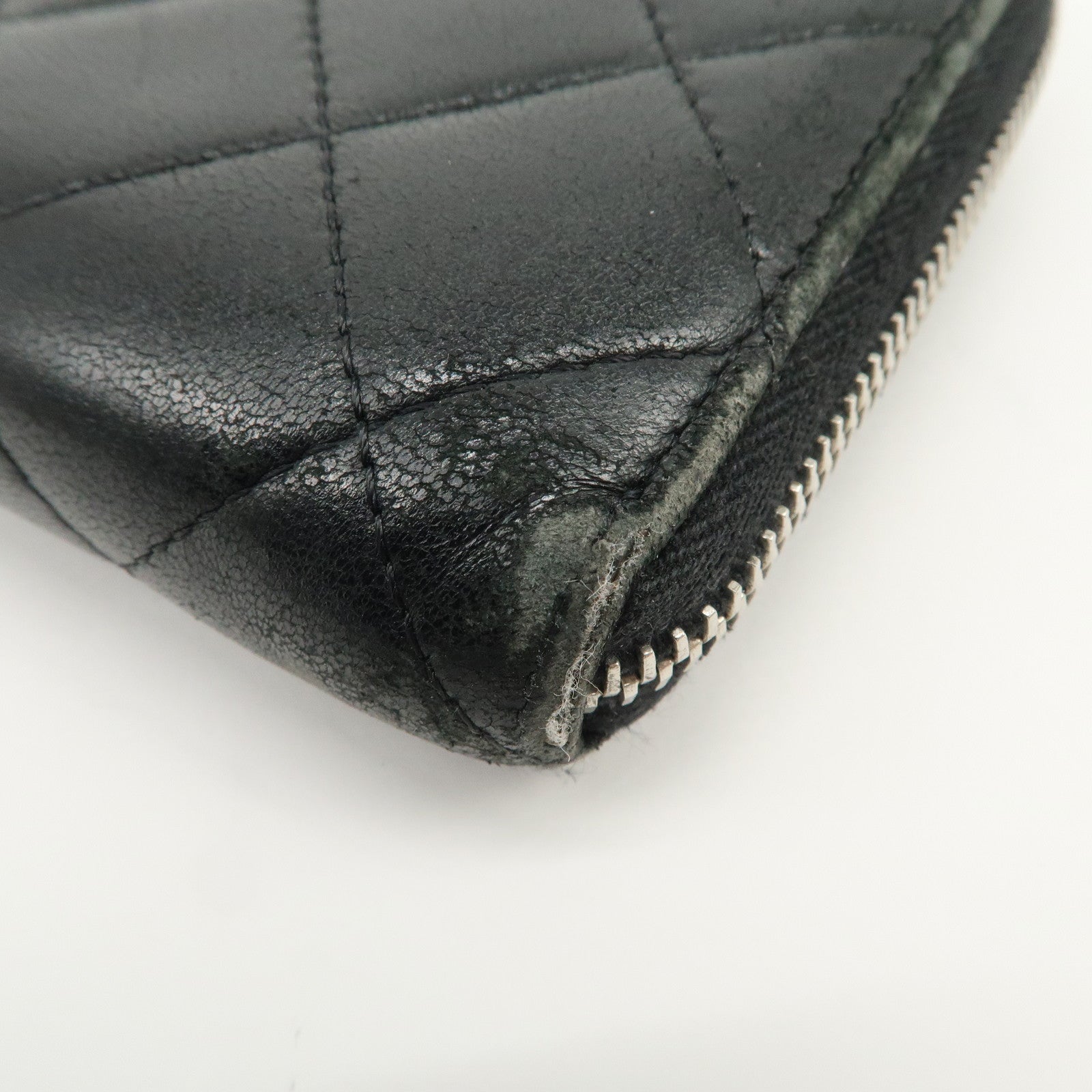 CHANEL Matelasse Lamb Skin Round Zippy Long Wallet Black A50097