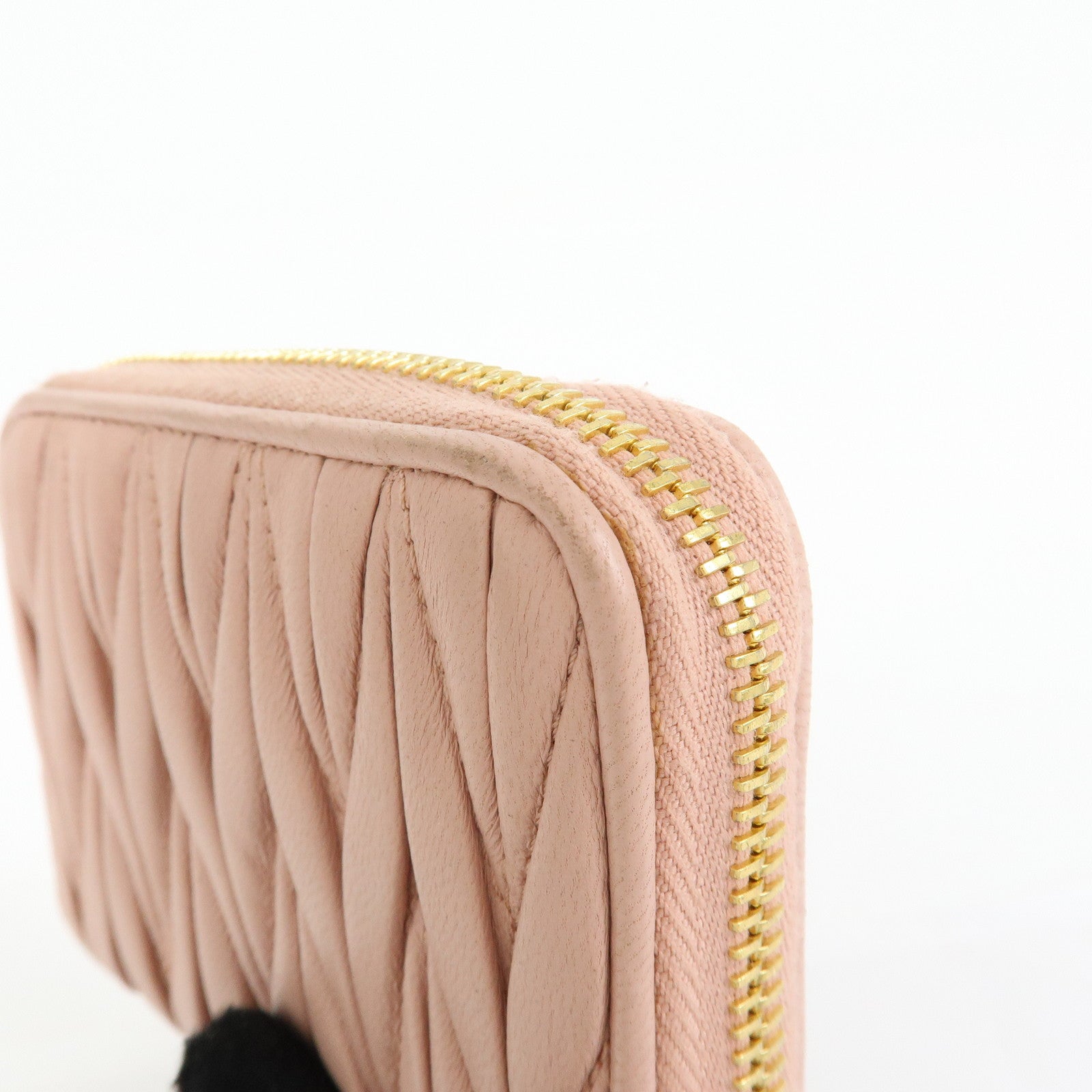 MIU MIU Matelasse Nappa Leather Compact Zippy Wallet Pink