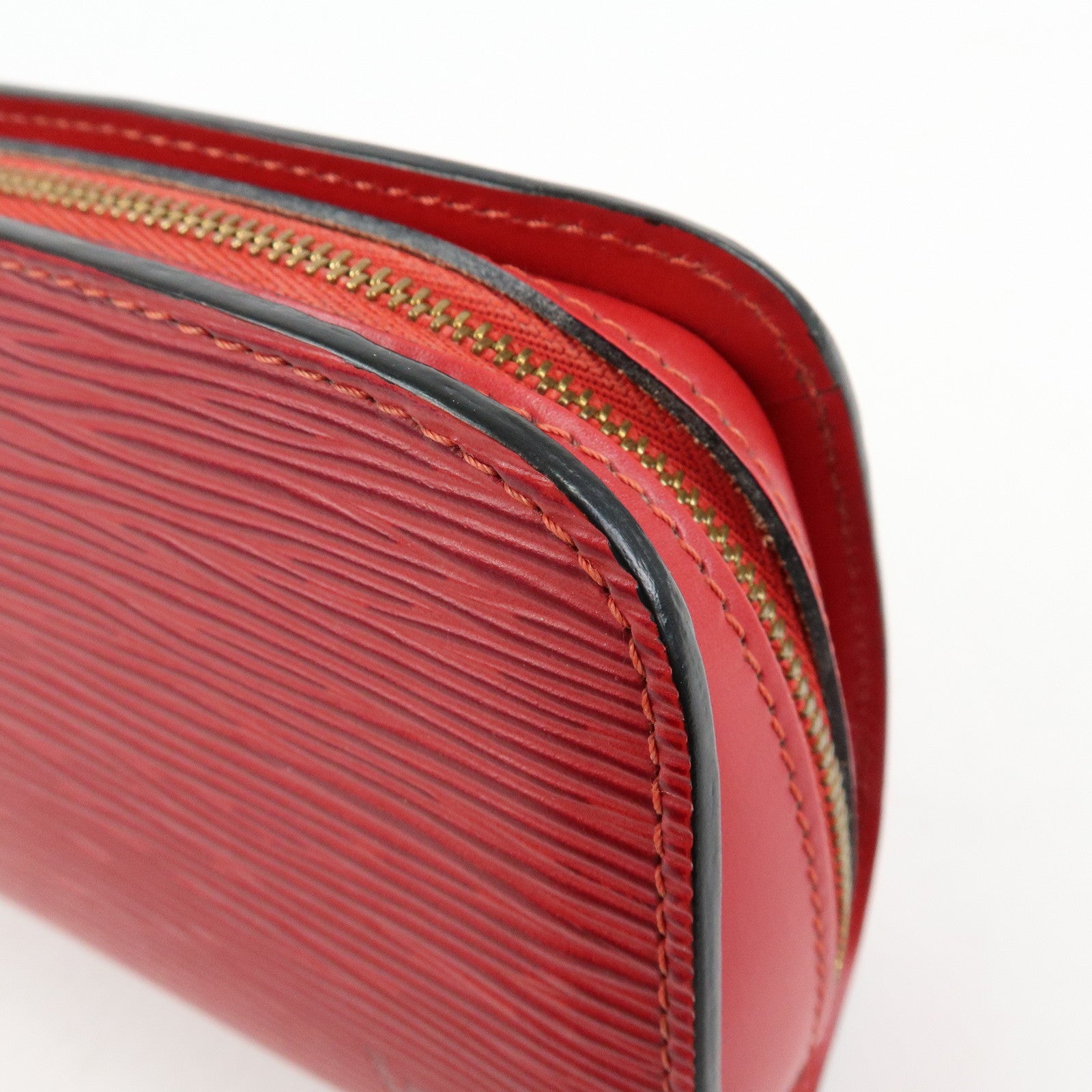 Louis Vuitton Epi Dauphine PM Leather Pouch Castillian Red M48447