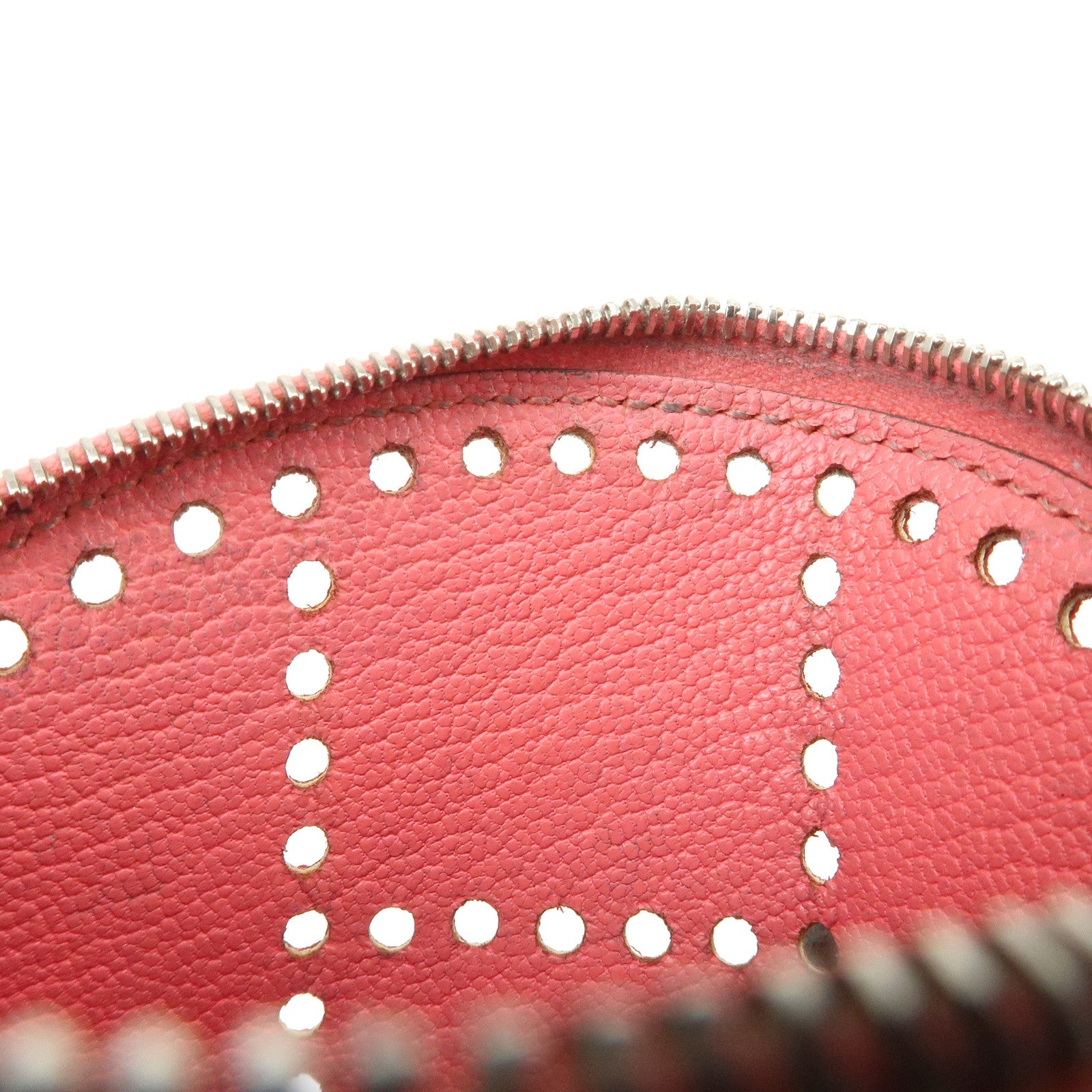 HERMES Leather Evelyne Coin Case P Engraved Rose Azalee Silver HDW