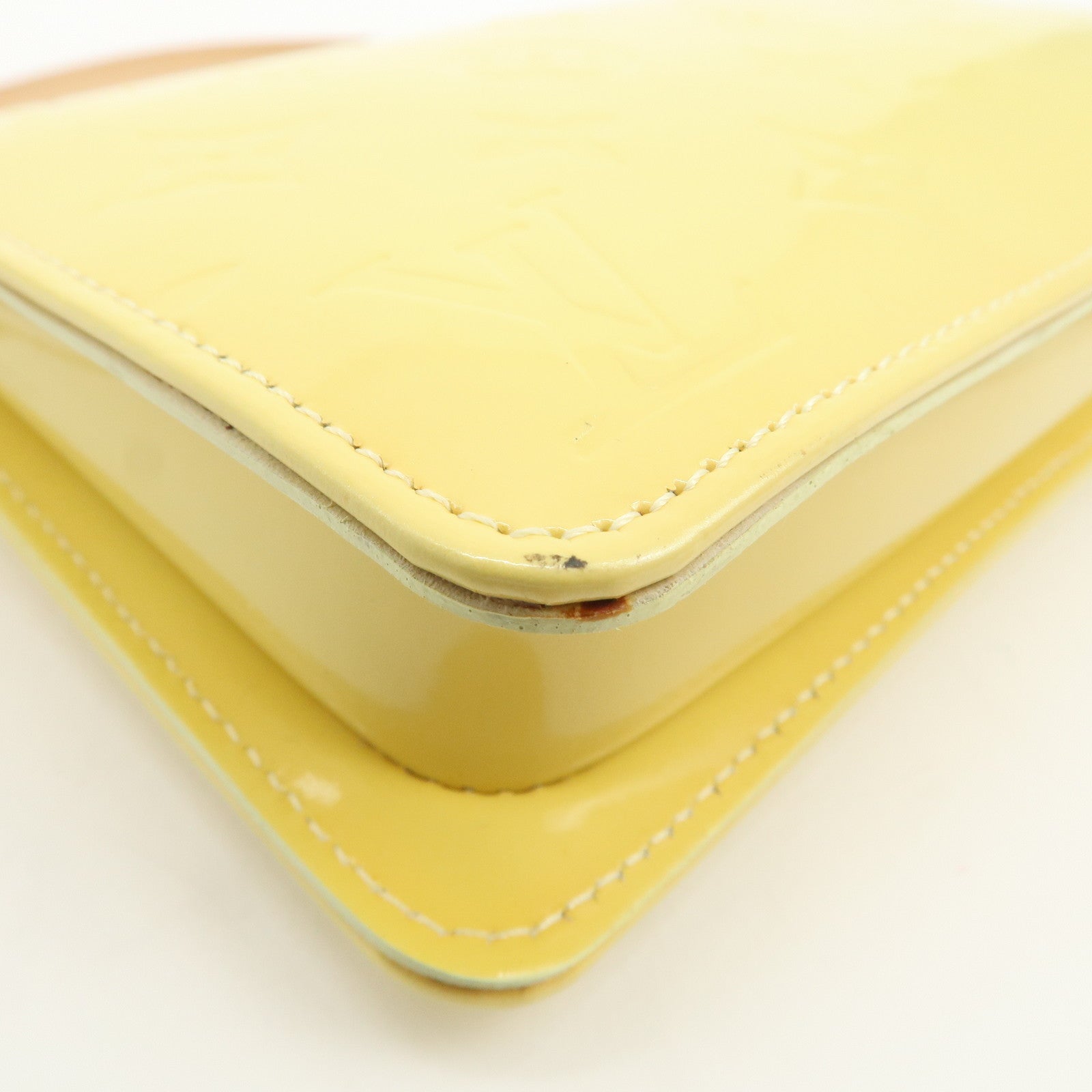 Louis Vuitton Monogram Vernis Lexington Accessoires Pouch M91058