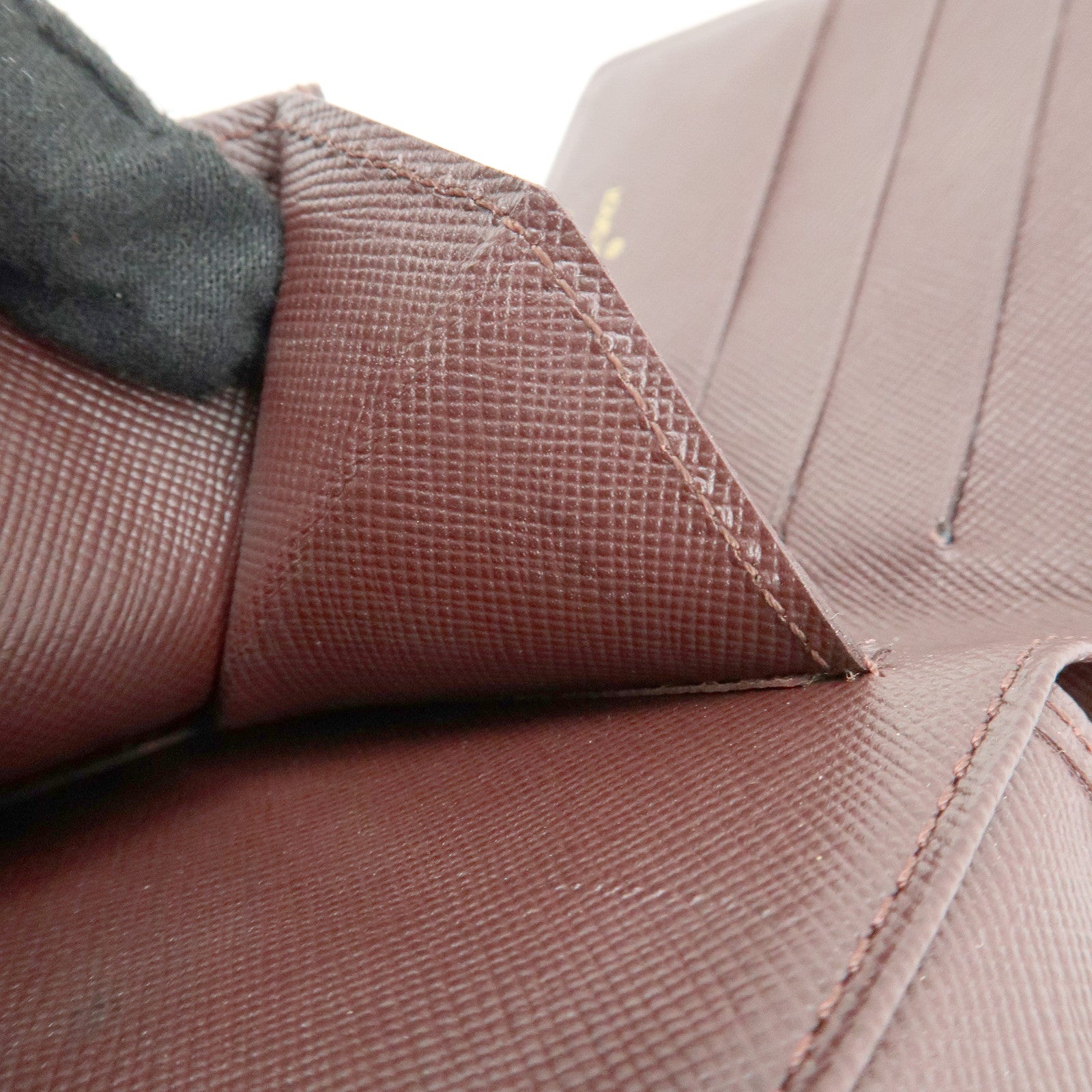 Louis Vuitton Monogram Mini Porte Billets Carte Credit Monnaie