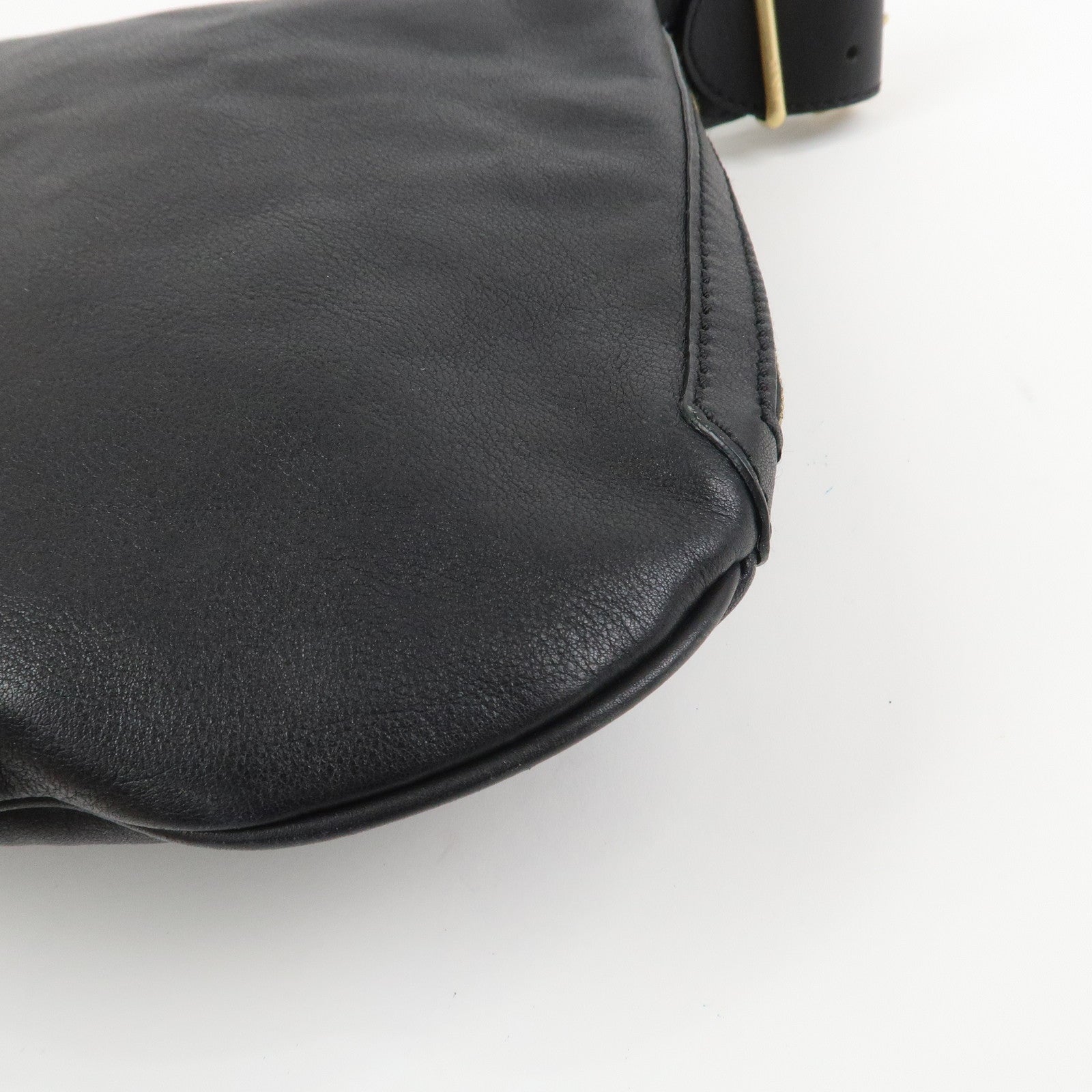 FENDI Logo Leather Shoulder Bag Hand Bag Black 8BR228