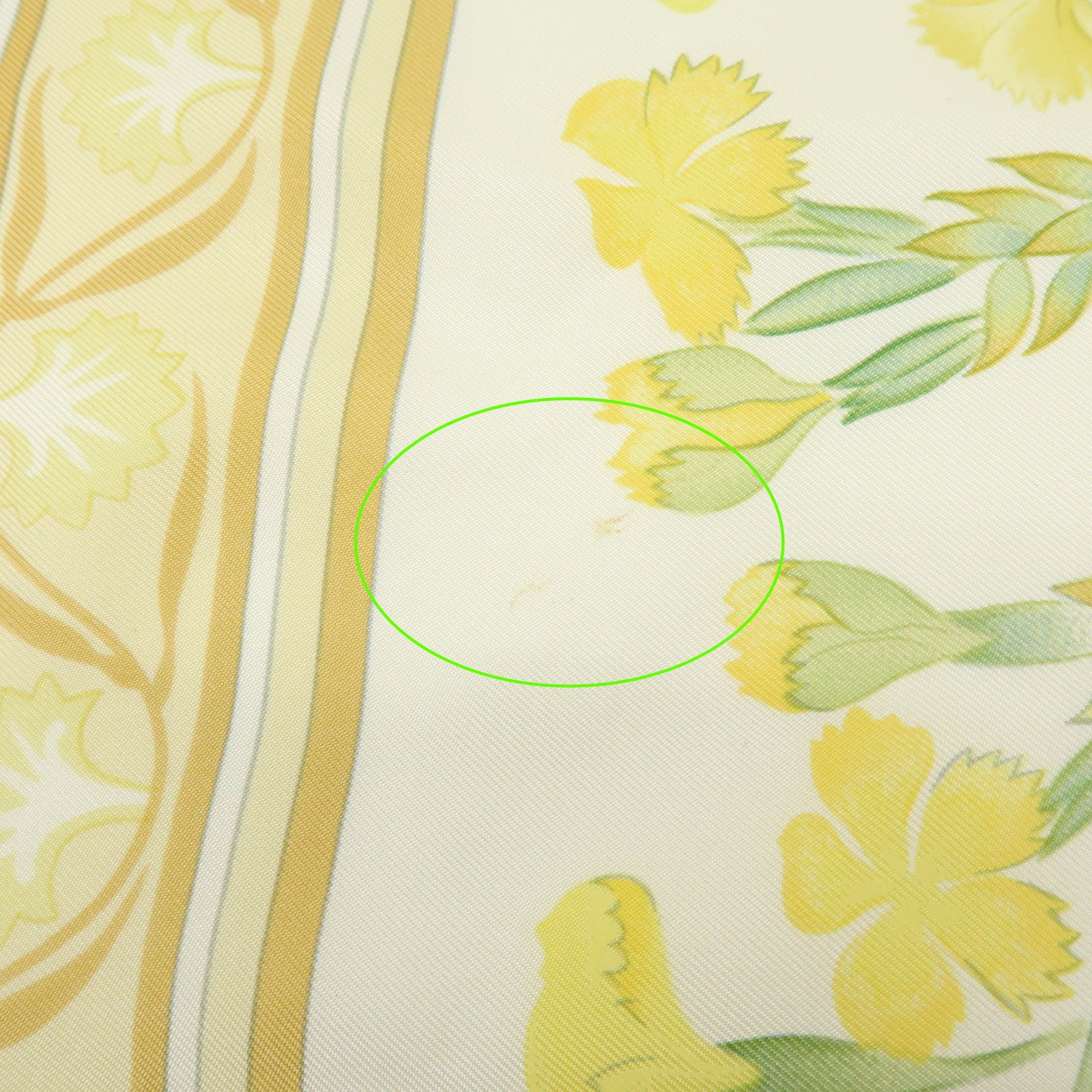 HERMES Carre90 Silk 100% oeillets sauvages et autres caryophyllales